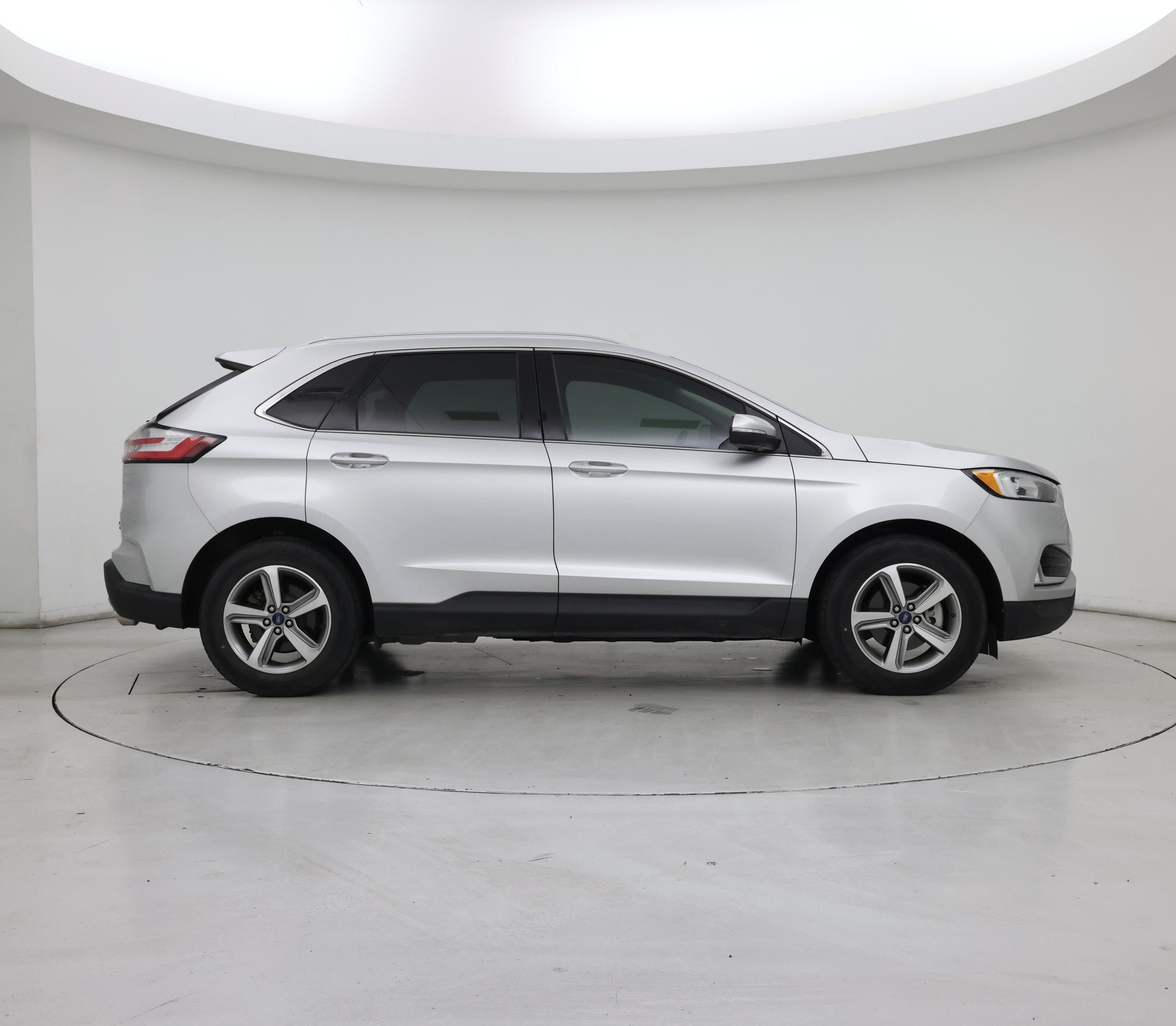 Thumbnail: 2019 Ford Edge - 7