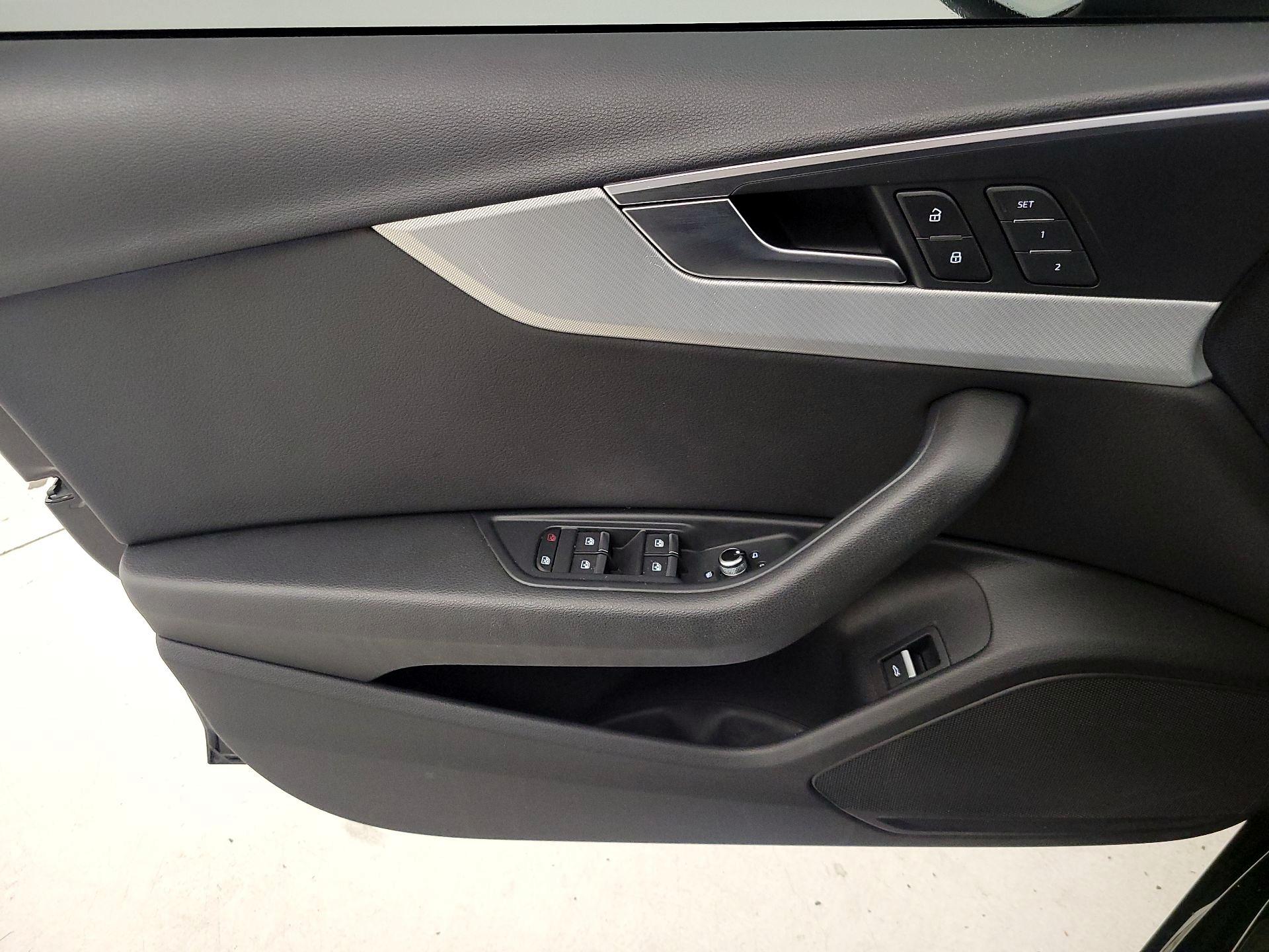 Thumbnail: 2019 Audi A4 - 12