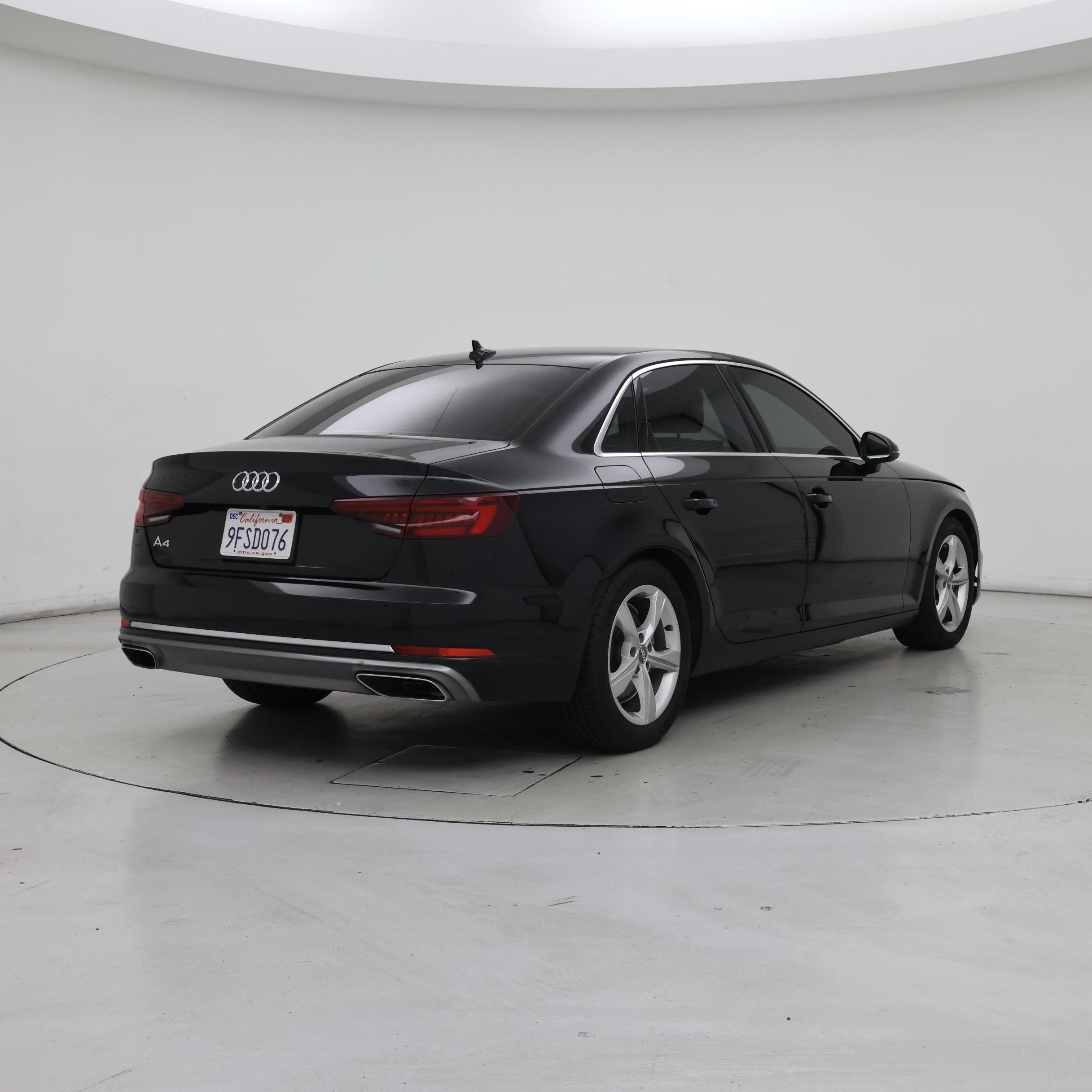 Thumbnail: 2019 Audi A4 - 8