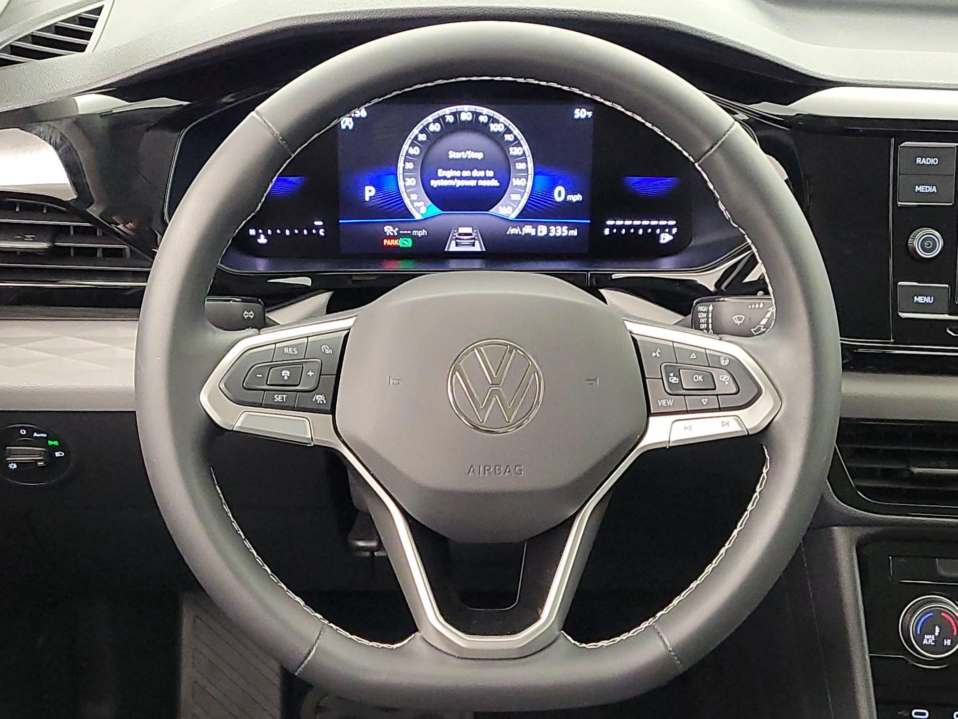 Thumbnail: 2024 Volkswagen Taos - 10