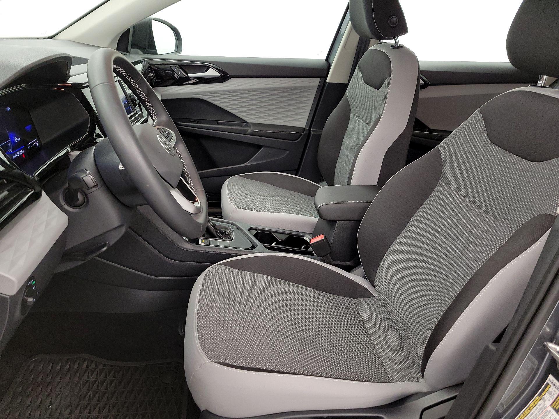 Thumbnail: 2024 Volkswagen Taos - 11