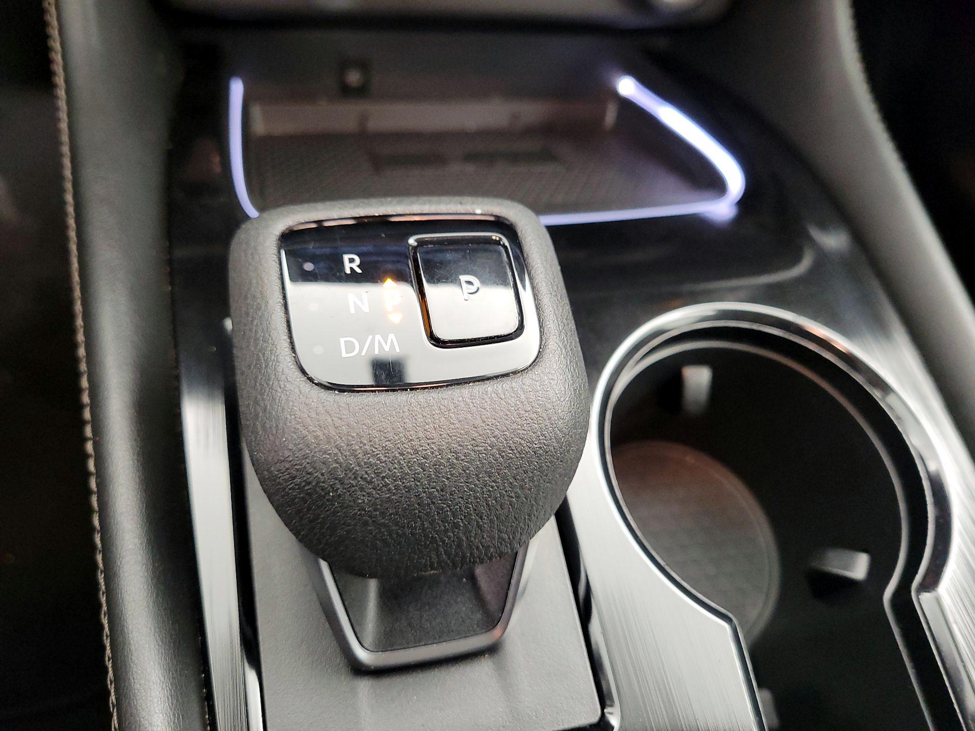 Thumbnail: 2022 Nissan Rogue - 17