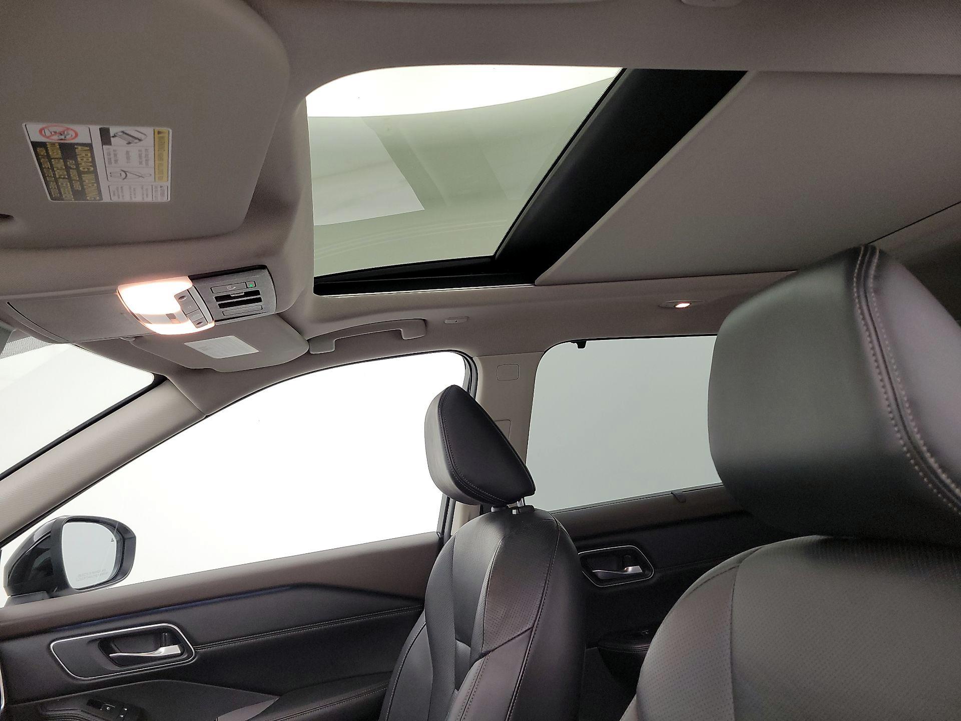 Thumbnail: 2022 Nissan Rogue - 19