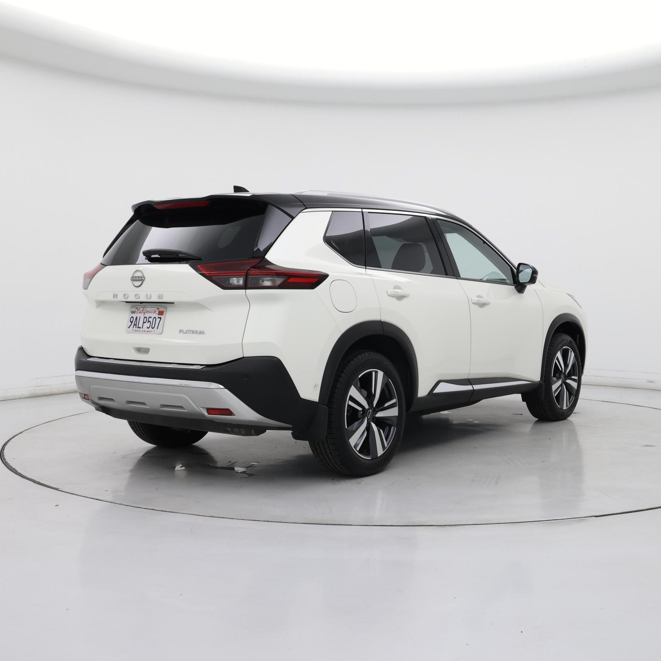 Thumbnail: 2022 Nissan Rogue - 8