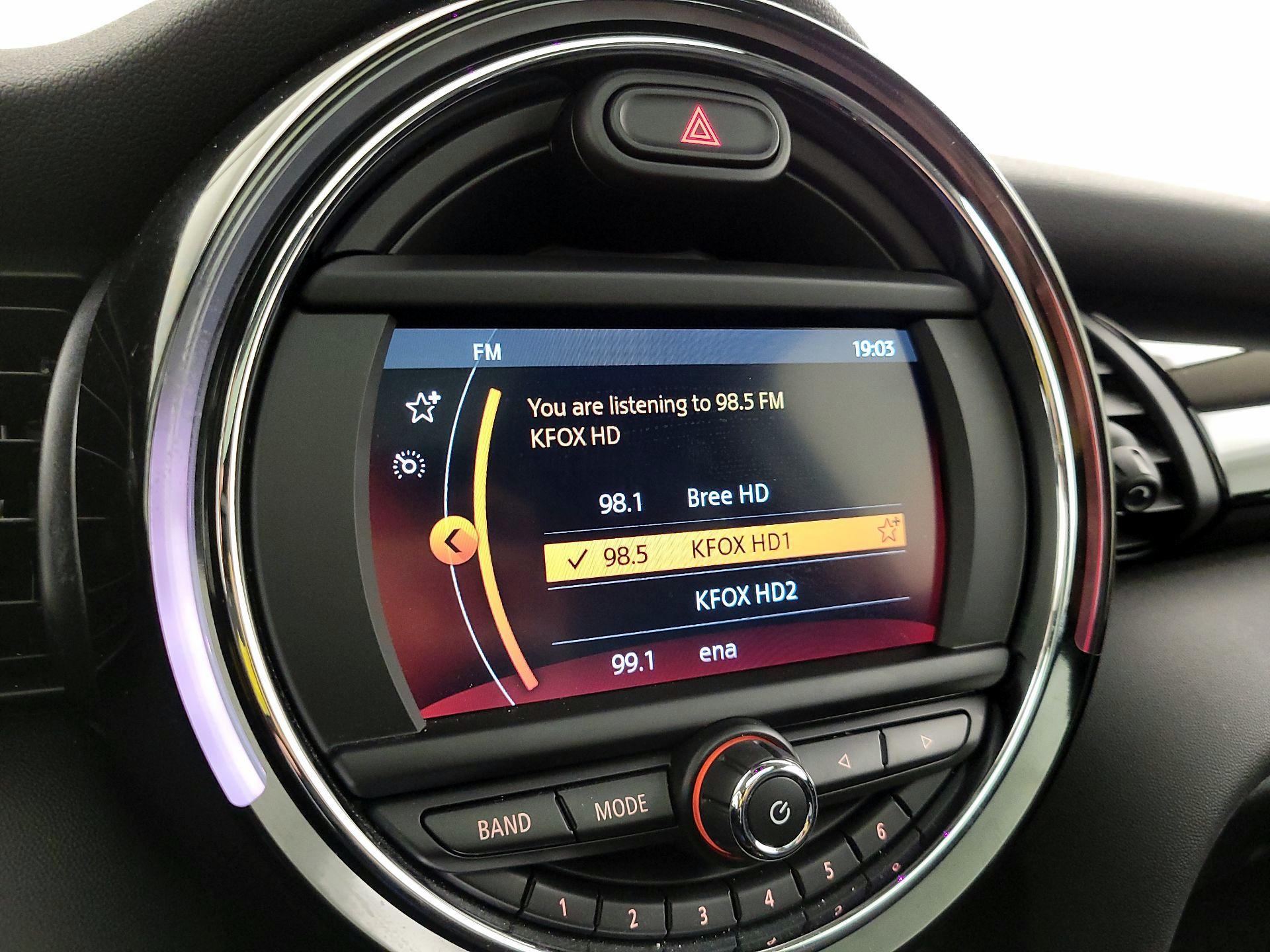 Thumbnail: 2019 MINI Cooper Hardtop - 15