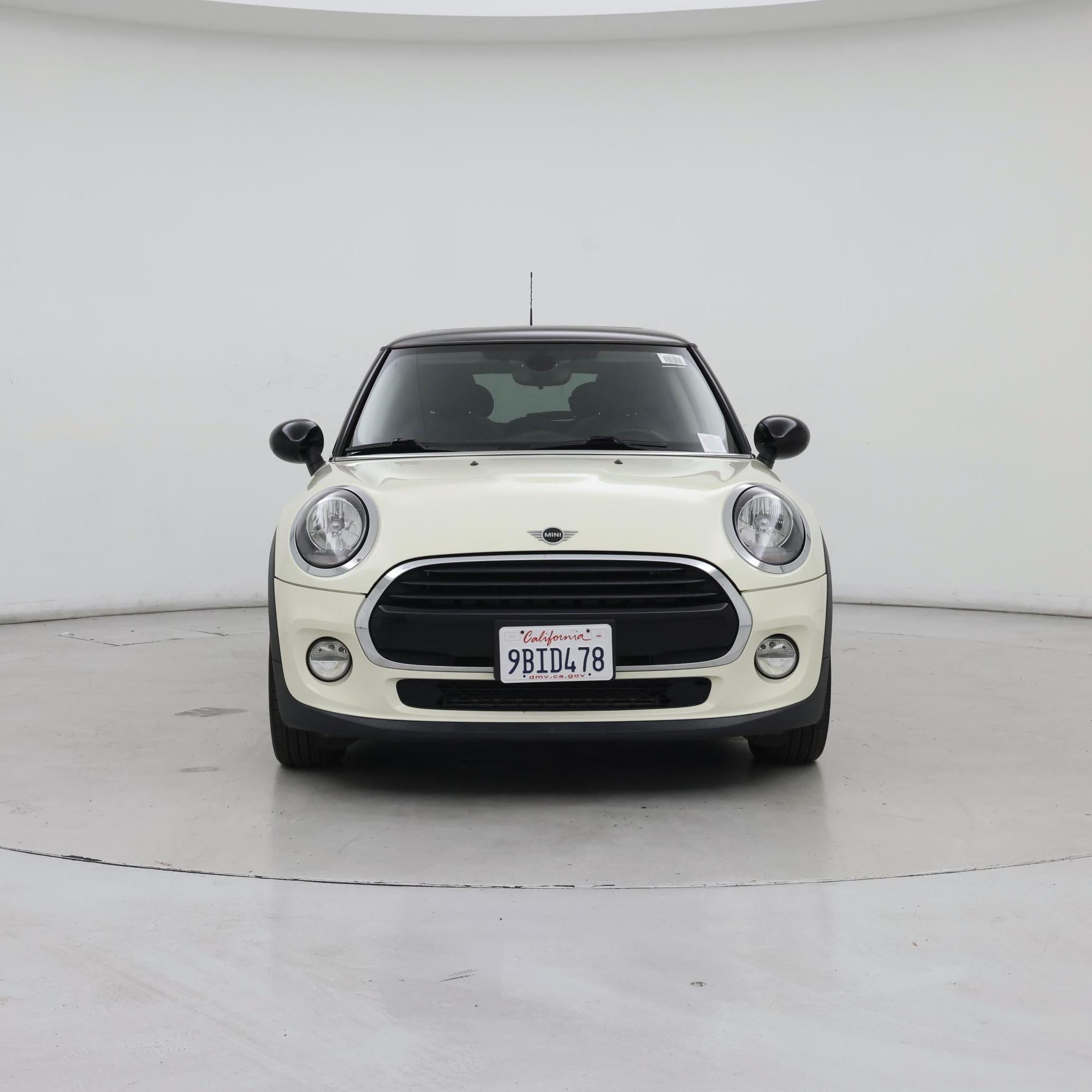Thumbnail: 2019 MINI Cooper Hardtop - 5