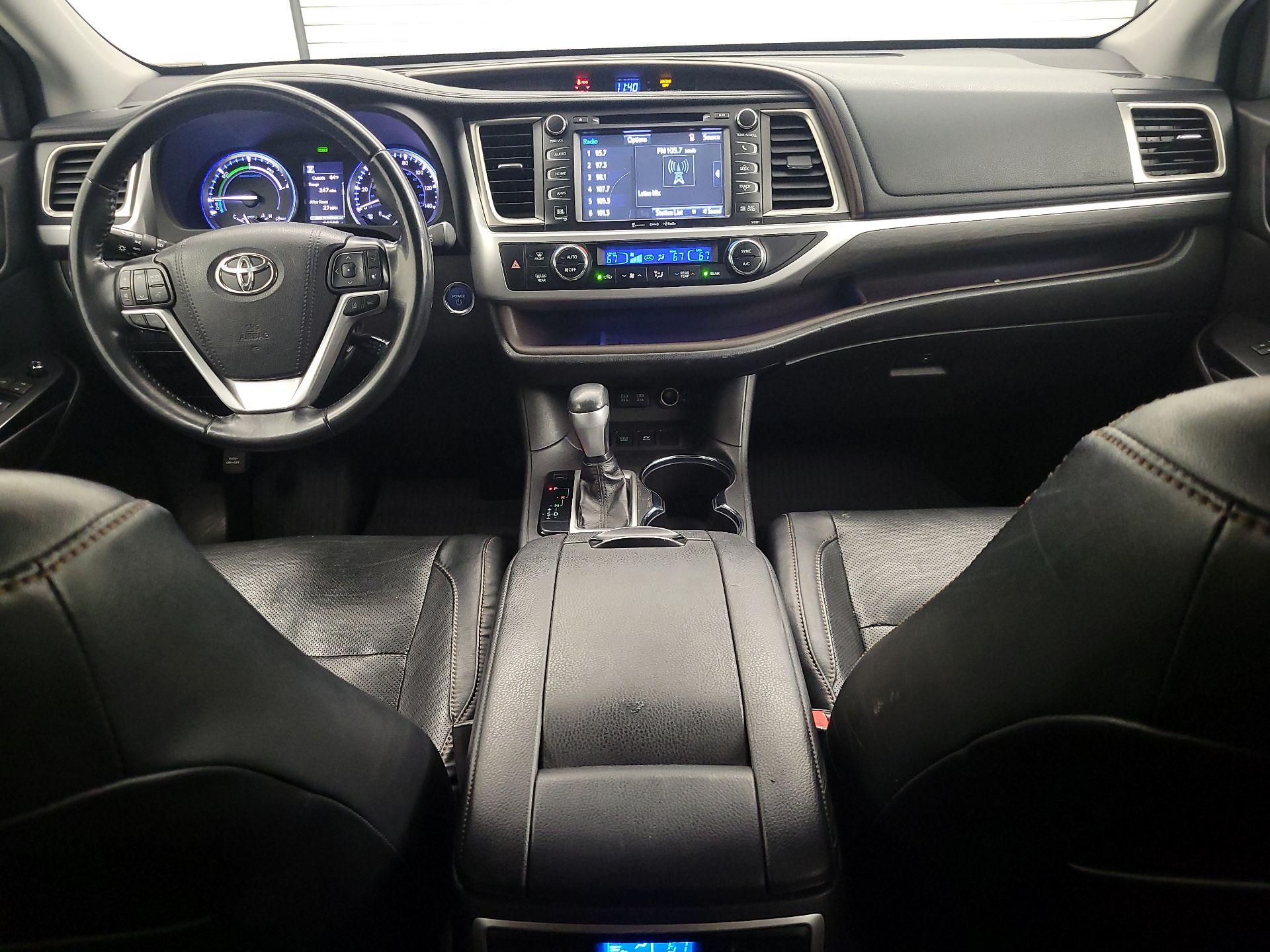 Thumbnail: 2018 Toyota Highlander - 9