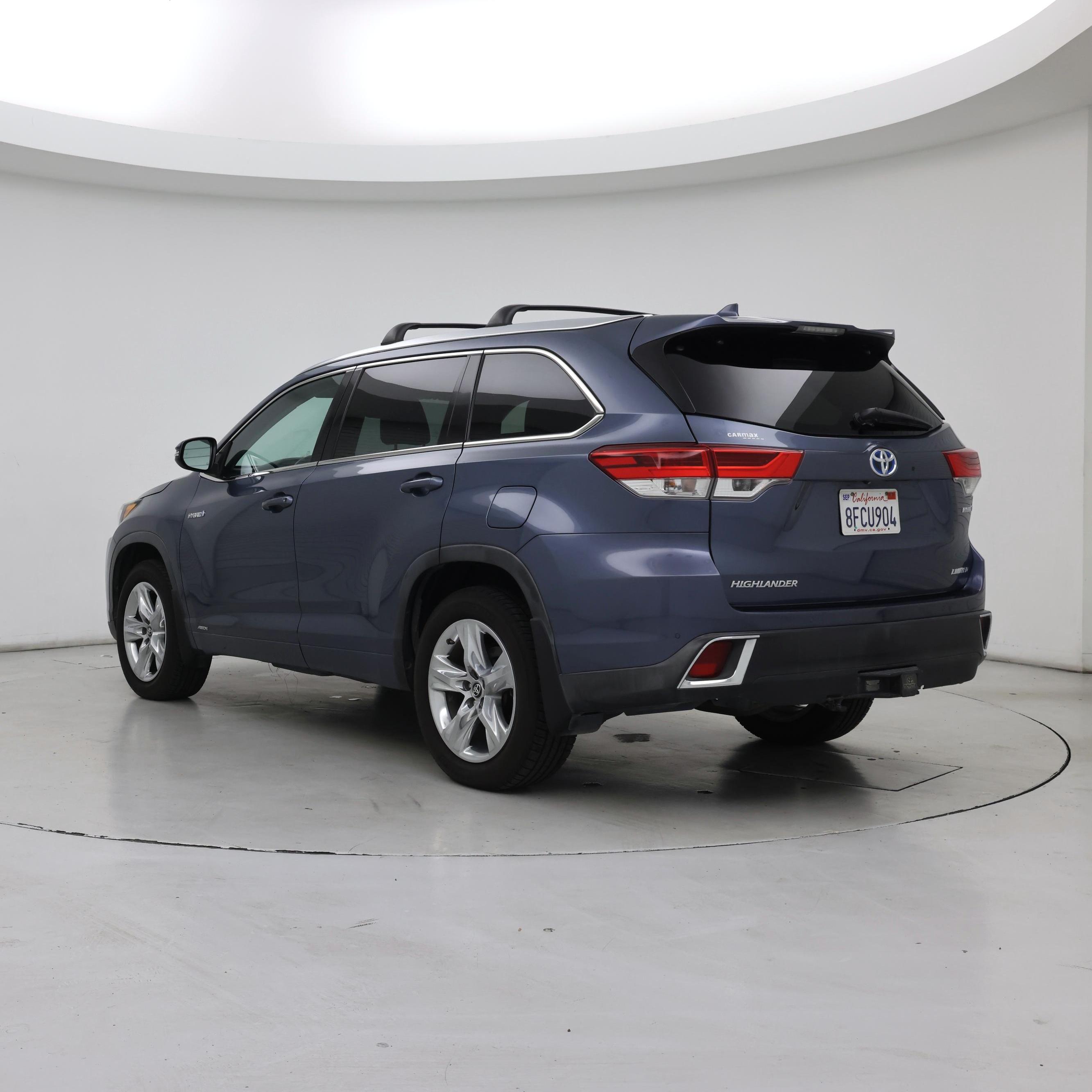 Thumbnail: 2018 Toyota Highlander - 2