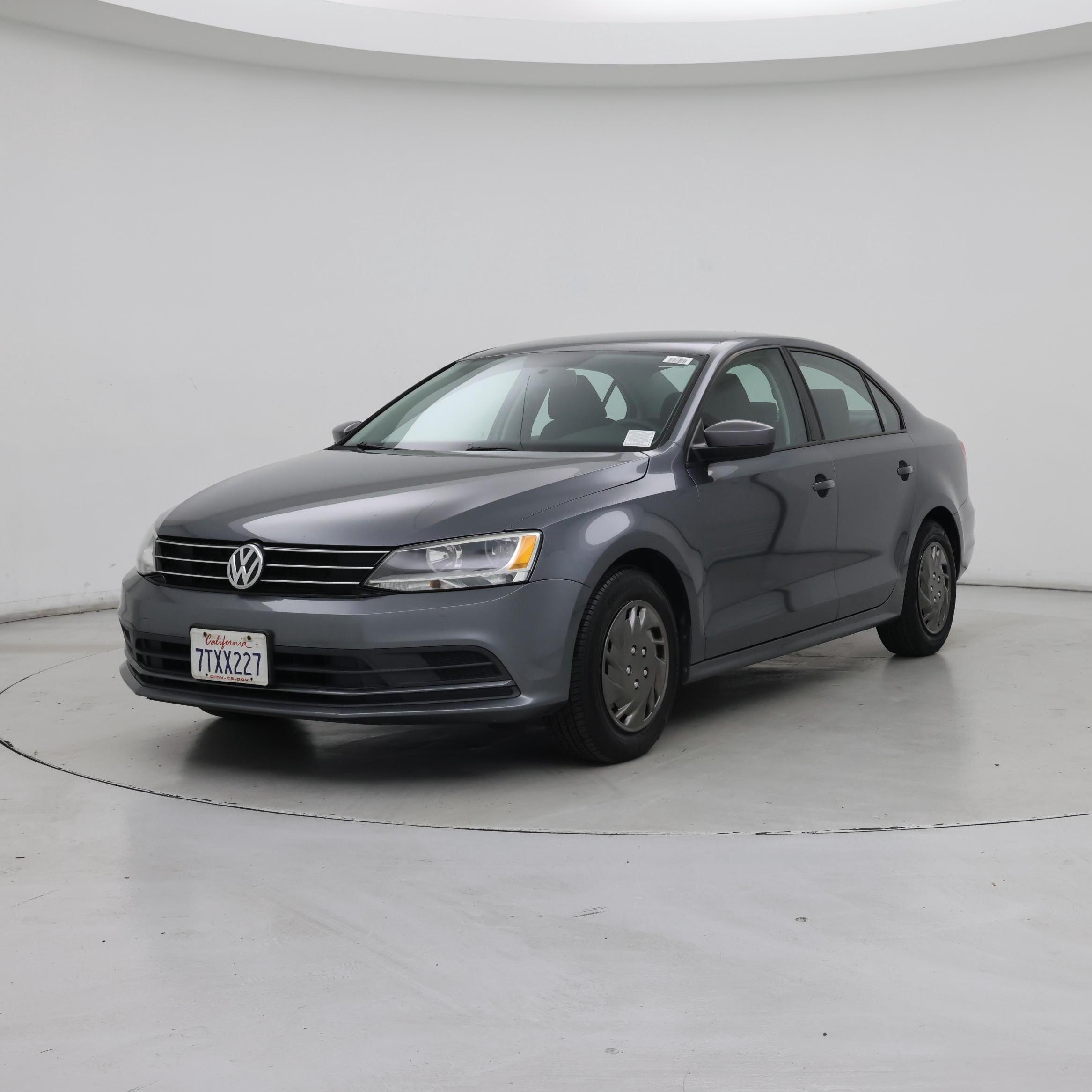 Thumbnail: 2016 Volkswagen Jetta - 4
