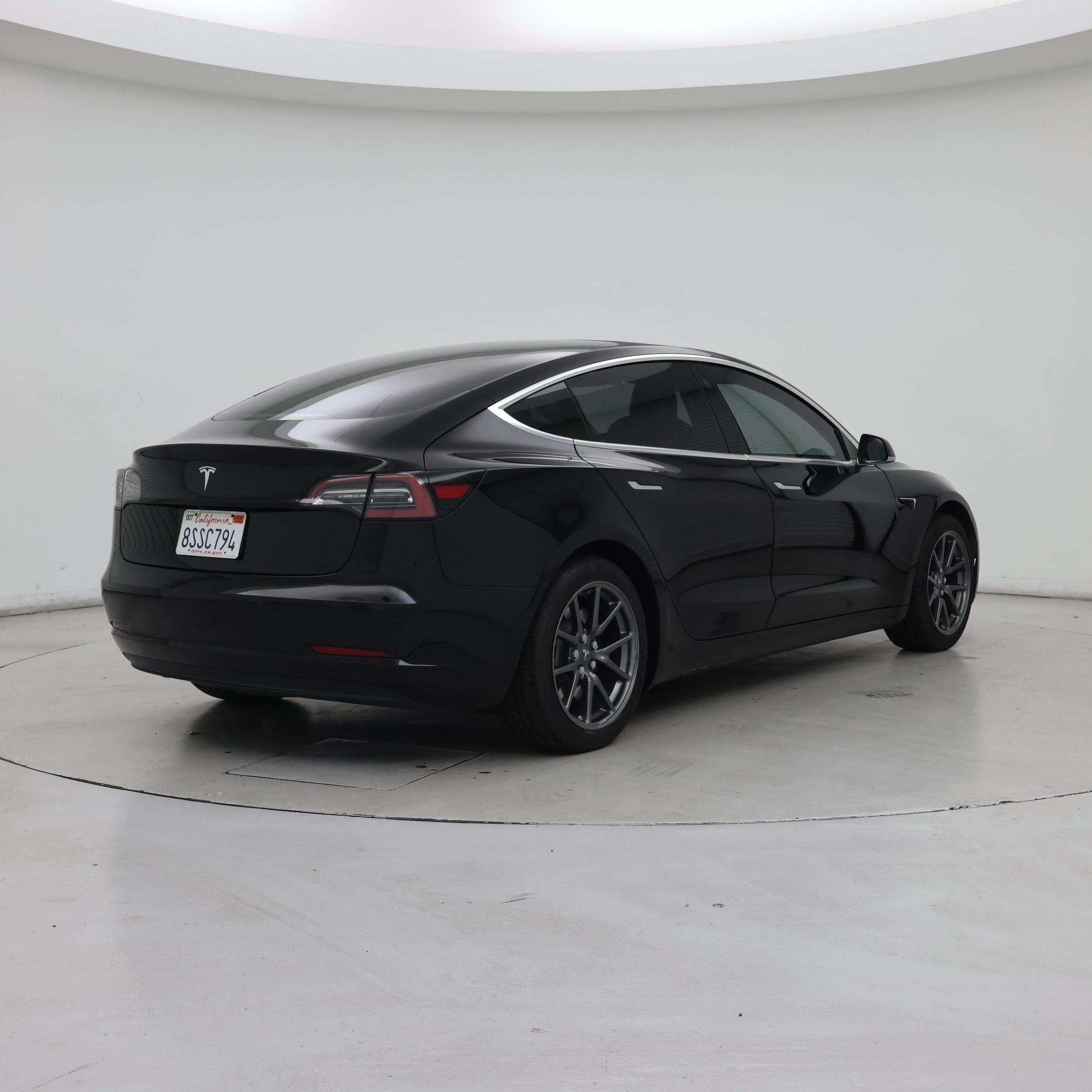 Thumbnail: 2020 Tesla Model 3 - 8