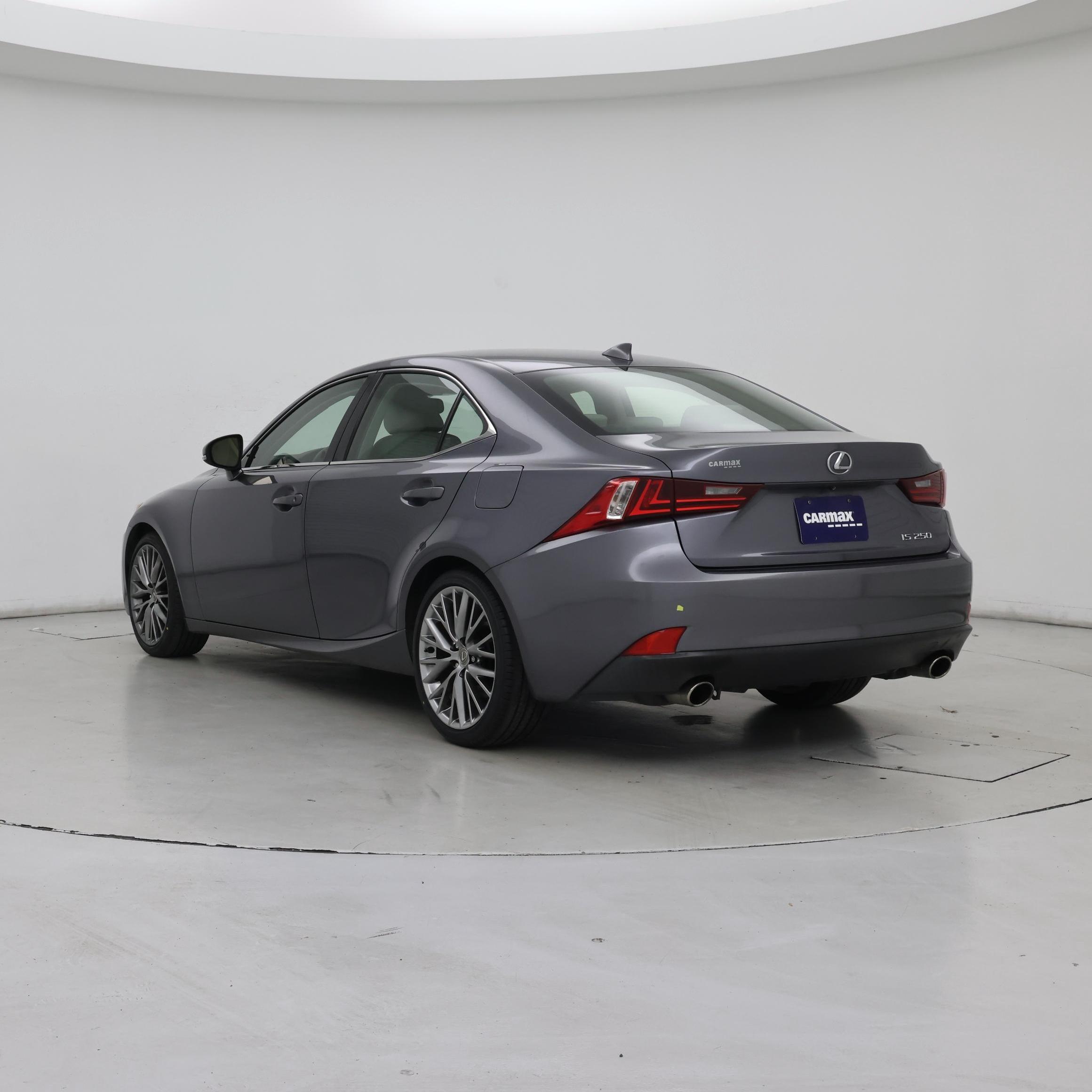 Thumbnail: 2014 Lexus IS - 2