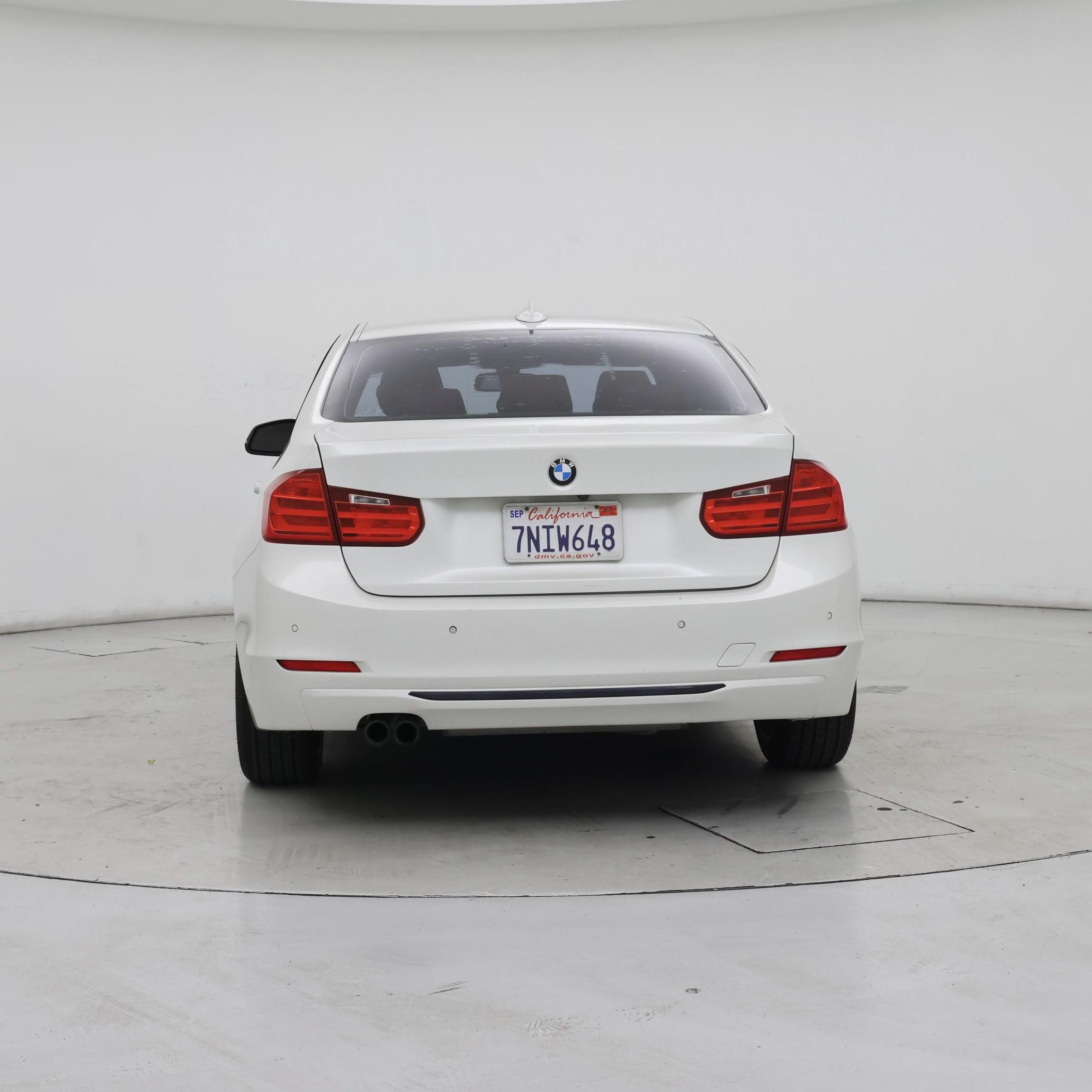 Thumbnail: 2015 BMW 3 Series - 6