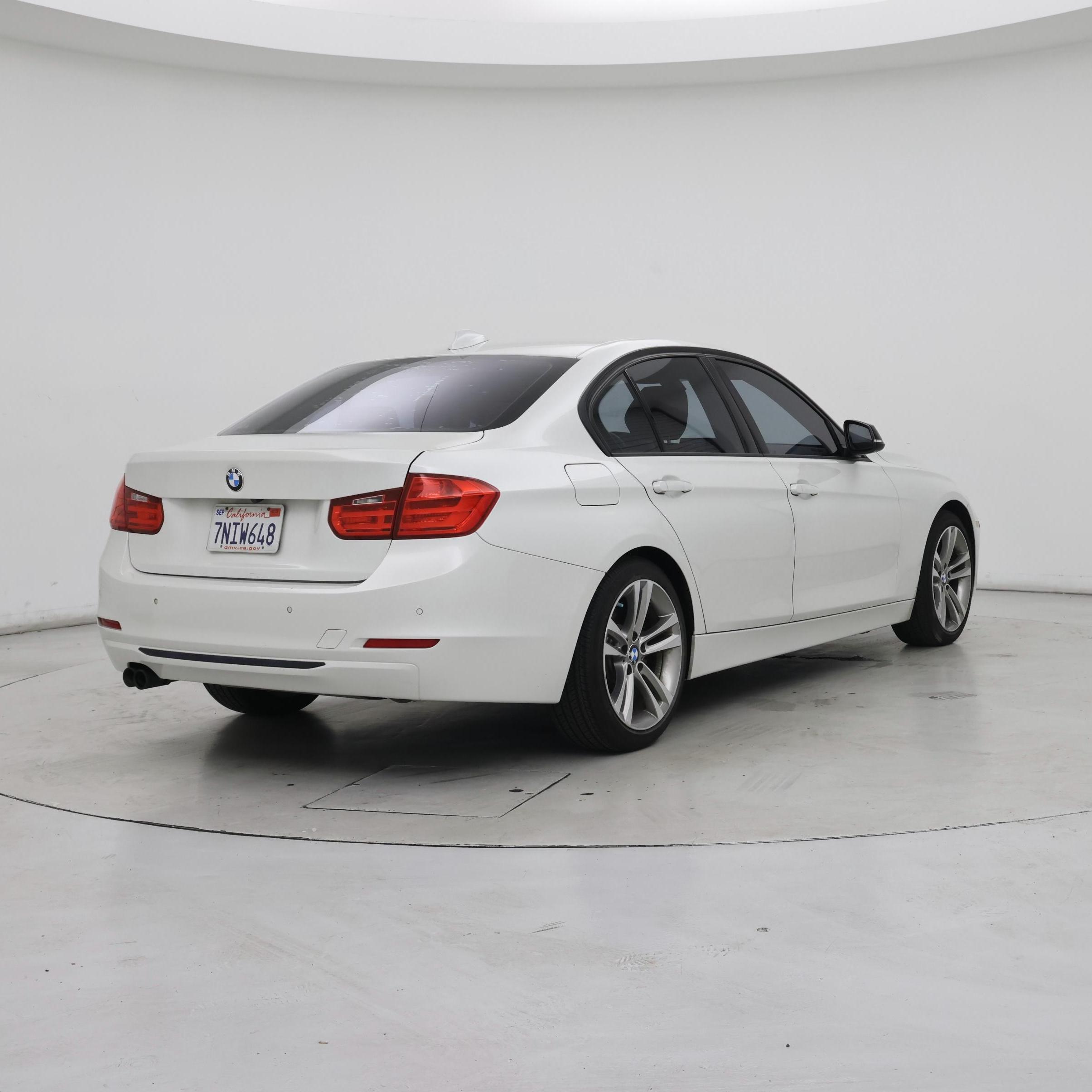 Thumbnail: 2015 BMW 3 Series - 8