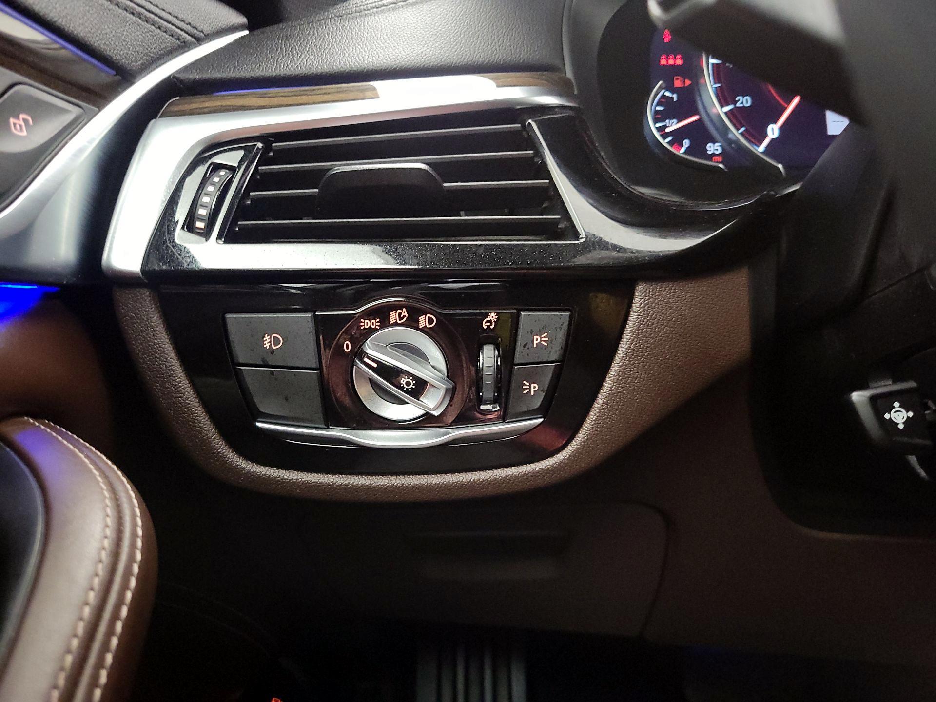 Thumbnail: 2018 BMW 5 Series - 13