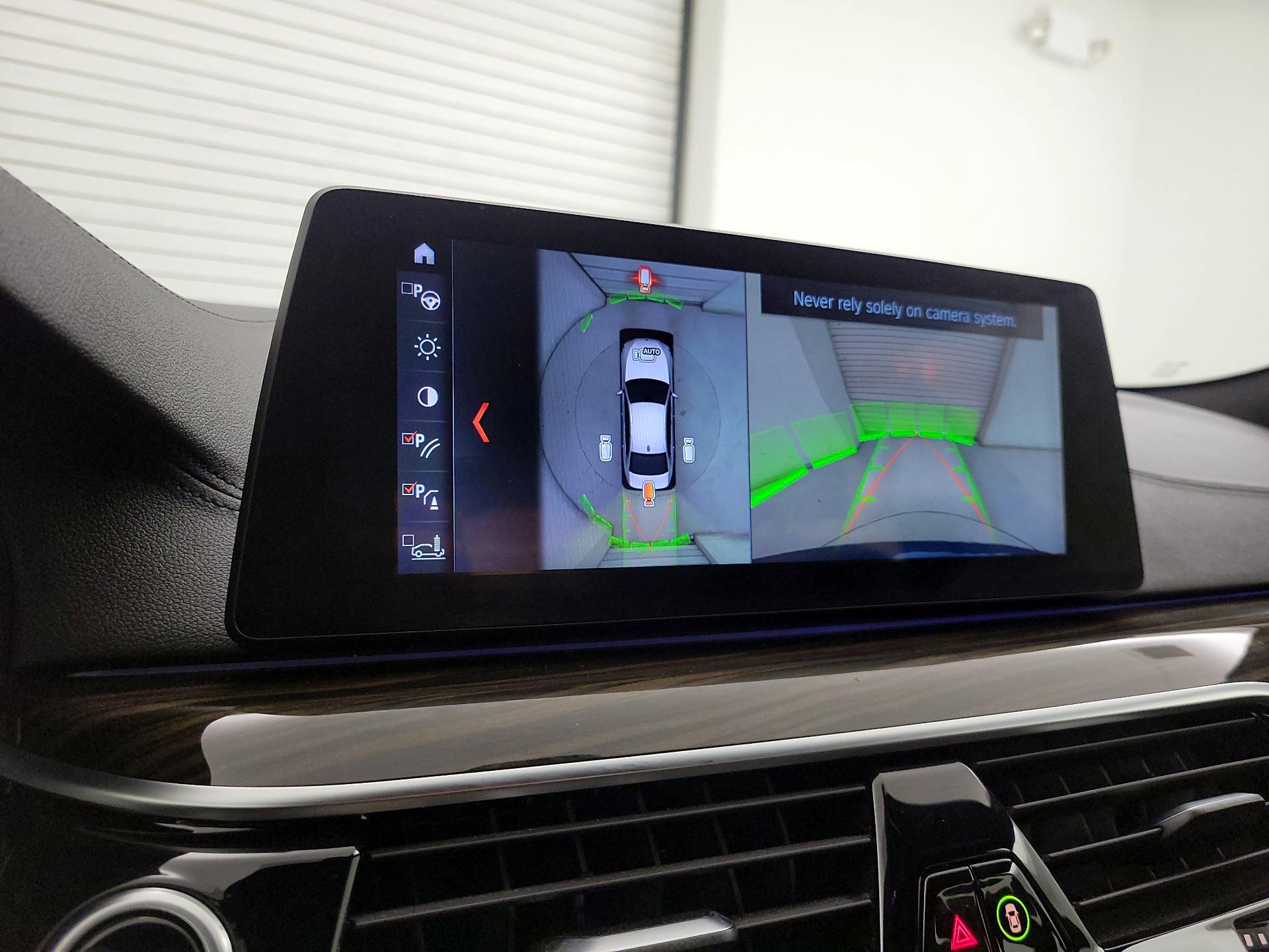 Thumbnail: 2018 BMW 5 Series - 15