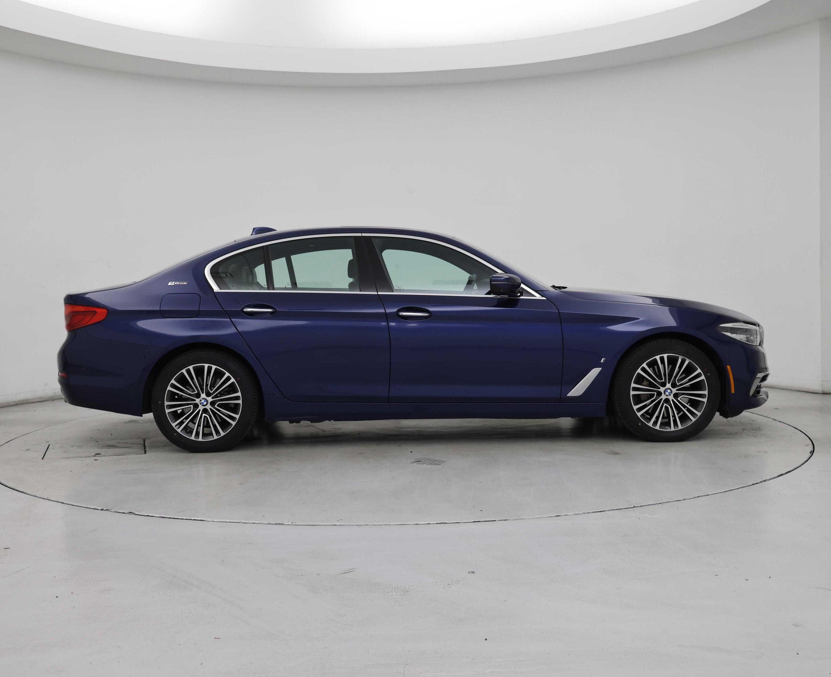 Thumbnail: 2018 BMW 5 Series - 7