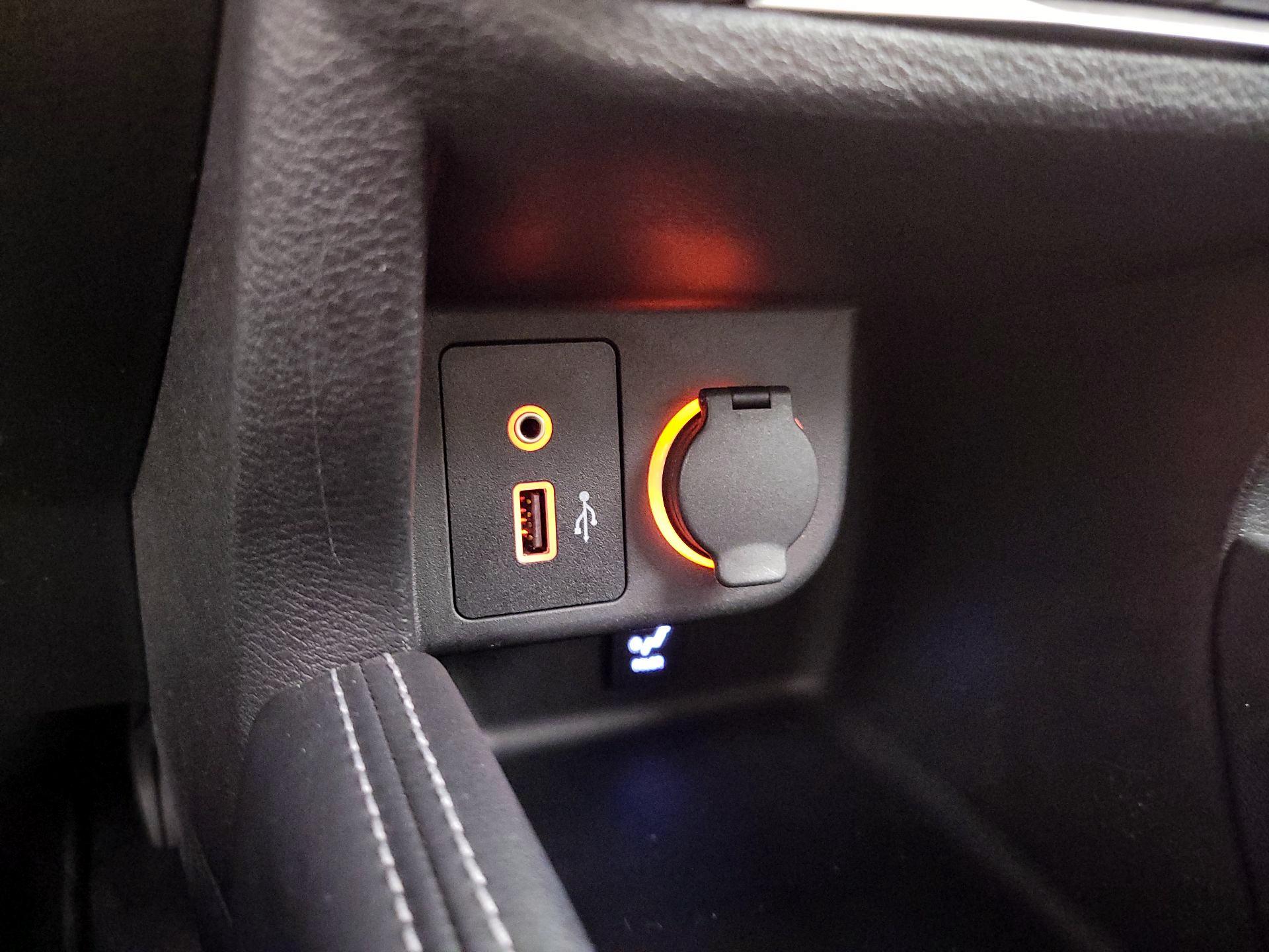 Thumbnail: 2019 Nissan Kicks - 18