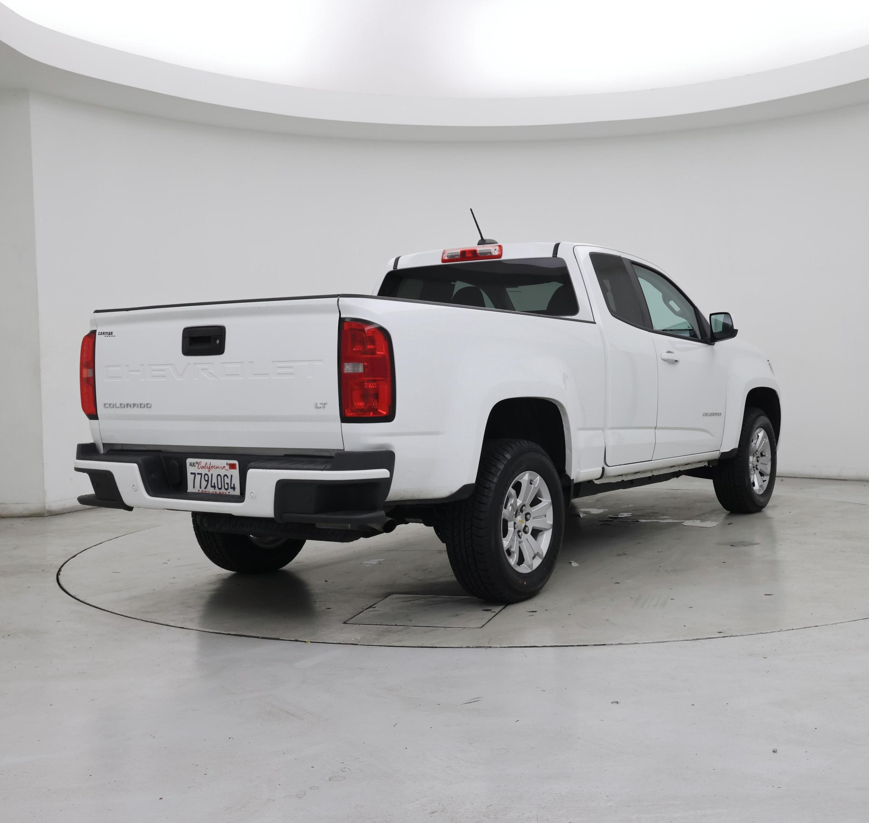 Thumbnail: 2022 Chevrolet Colorado - 8