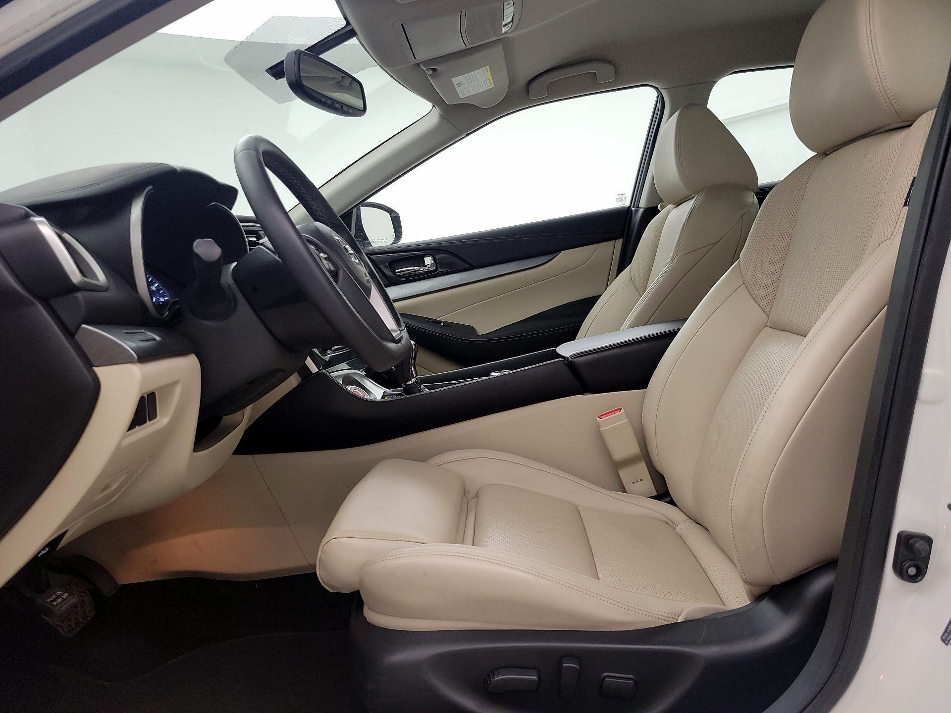 Thumbnail: 2016 Nissan Maxima - 11