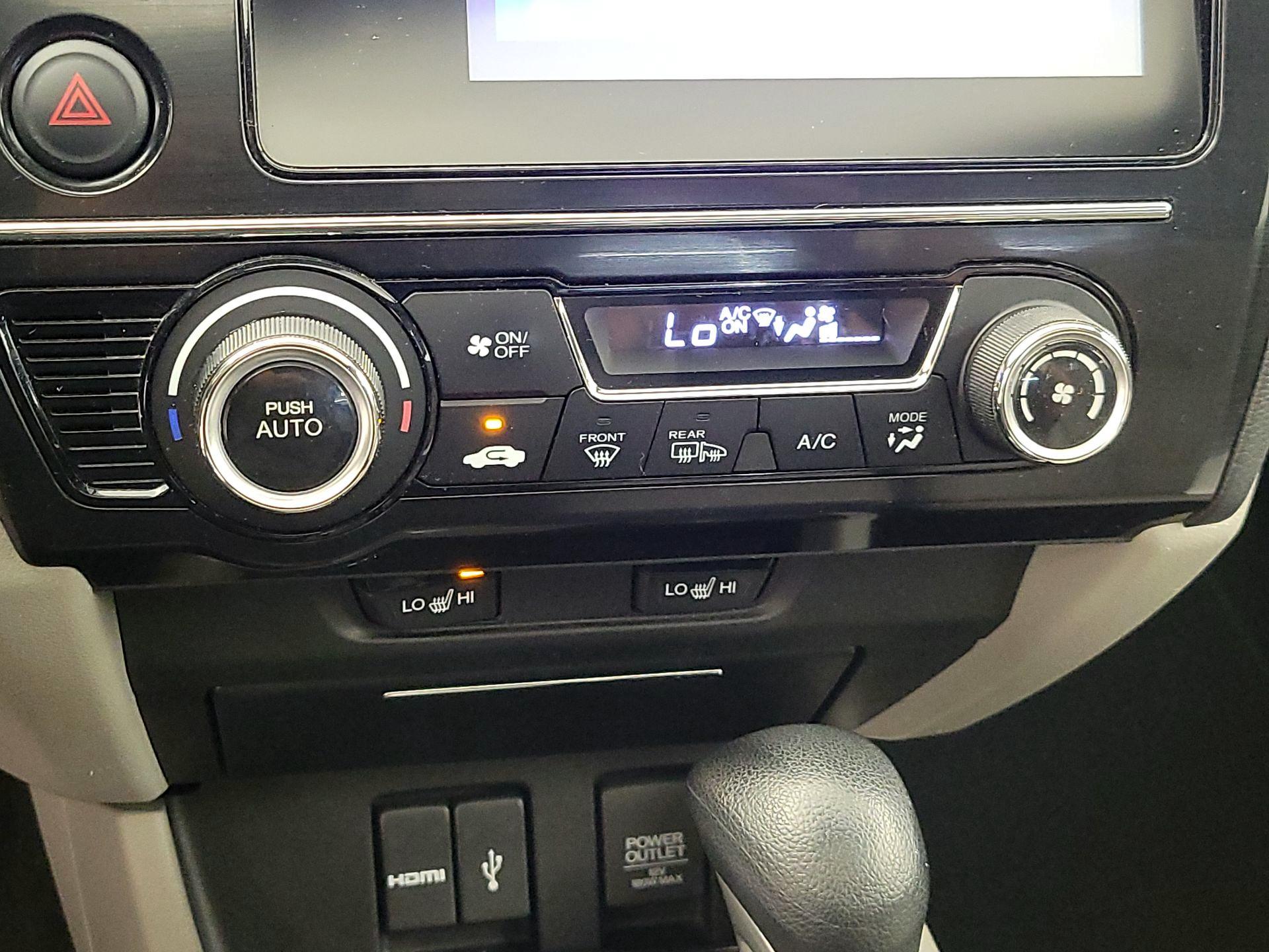 Thumbnail: 2014 Honda Civic - 16