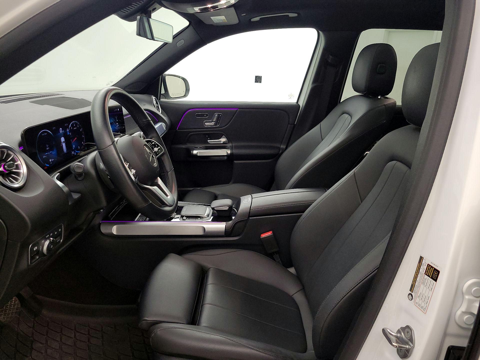 Thumbnail: 2023 Mercedes-Benz GLB - 11