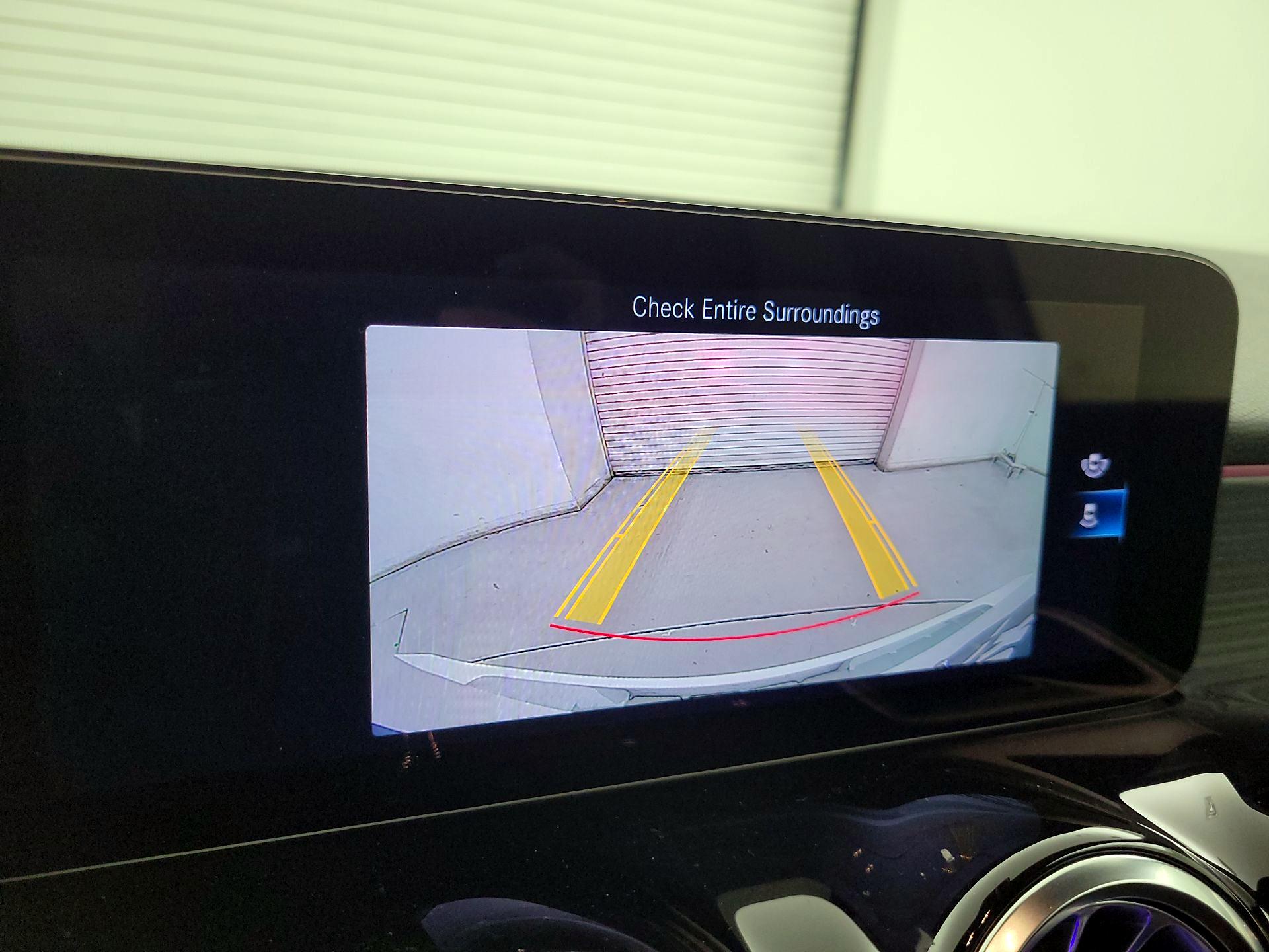 Thumbnail: 2023 Mercedes-Benz GLB - 14