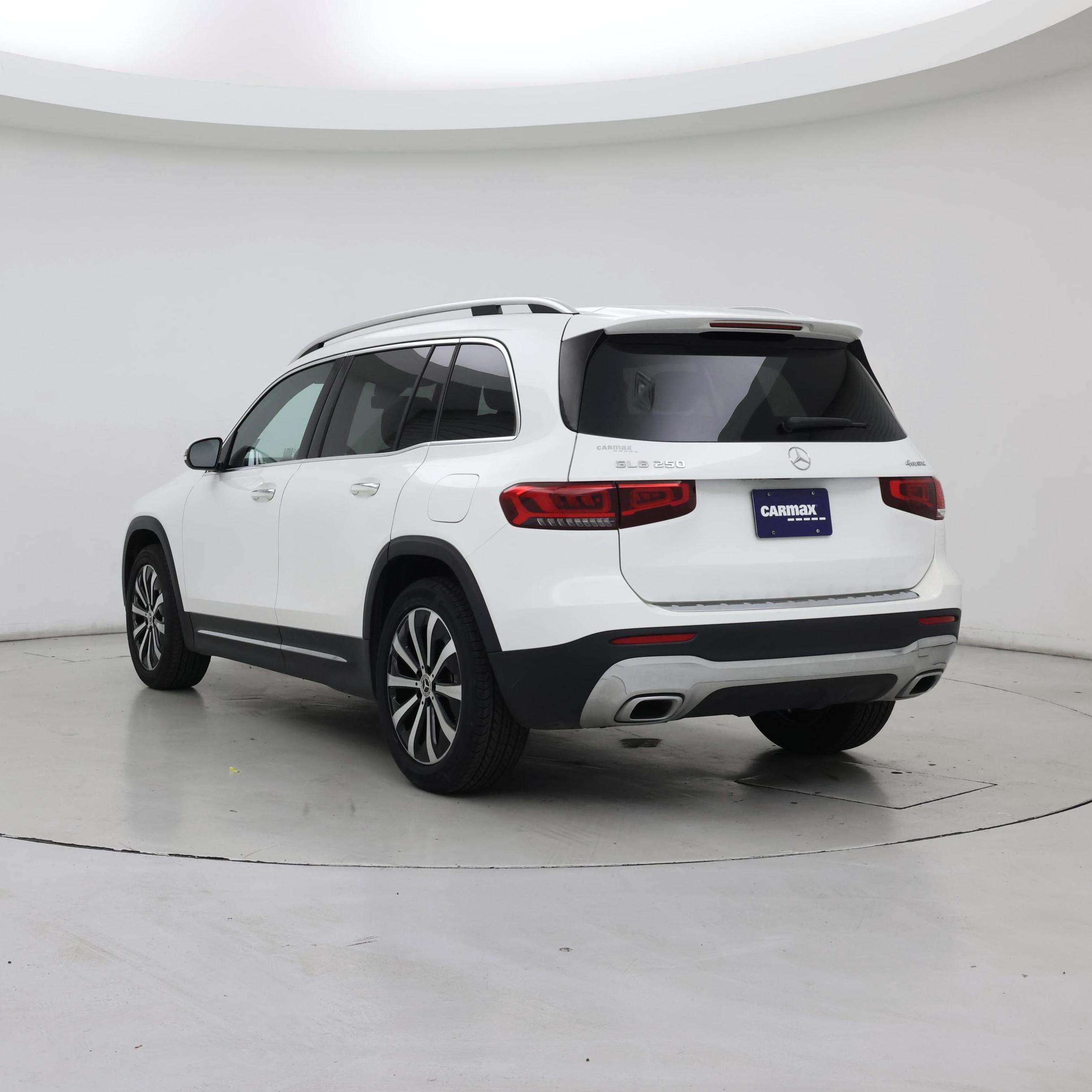 Thumbnail: 2023 Mercedes-Benz GLB - 2