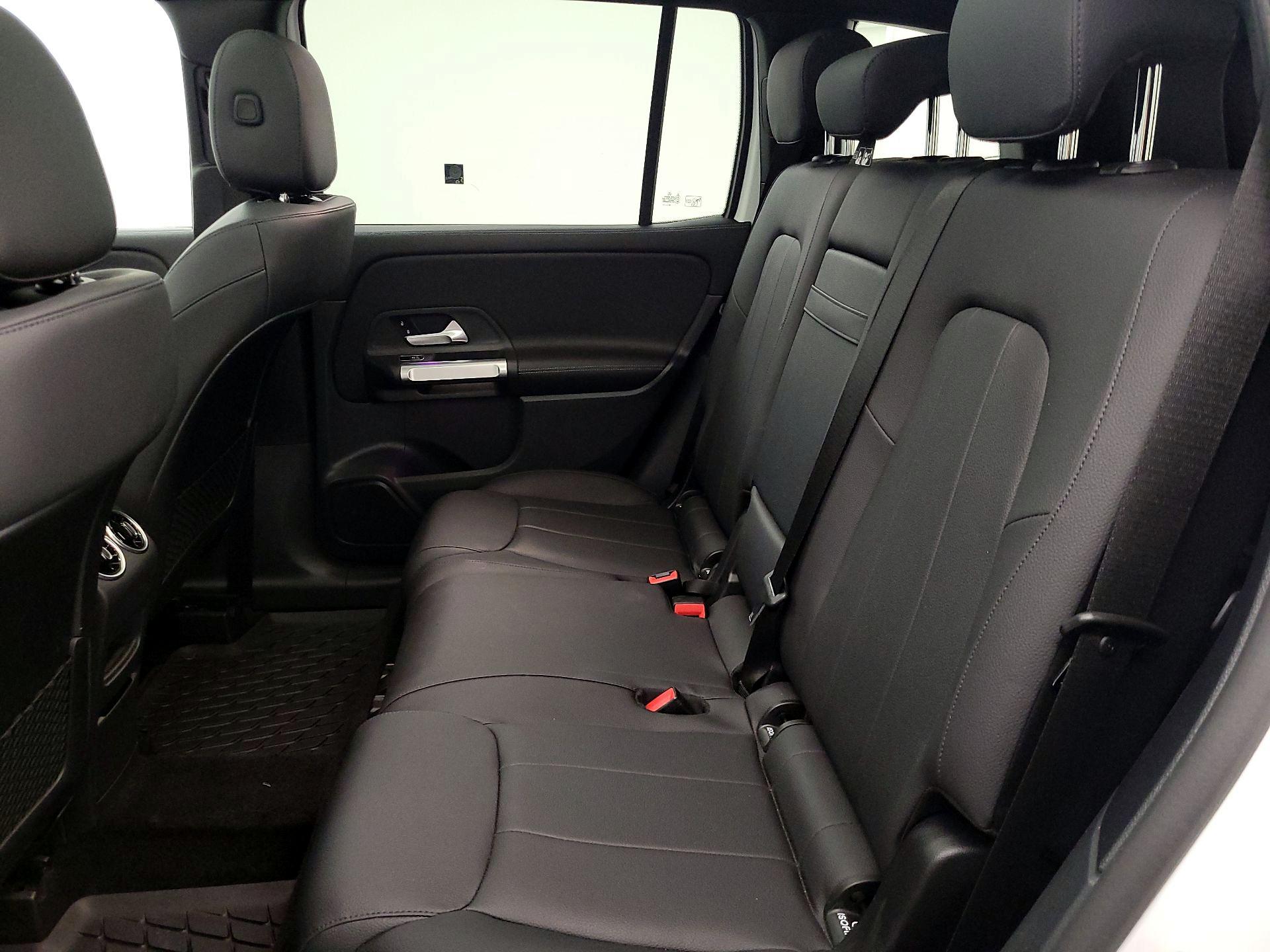 Thumbnail: 2023 Mercedes-Benz GLB - 20