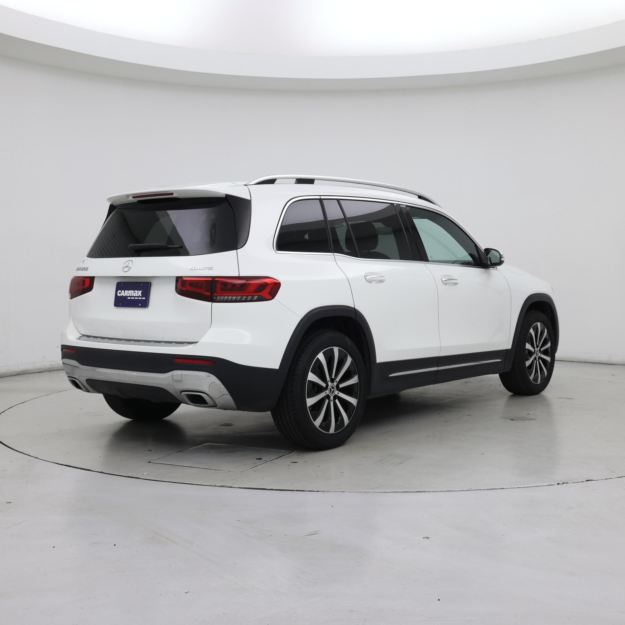 Thumbnail: 2023 Mercedes-Benz GLB - 8