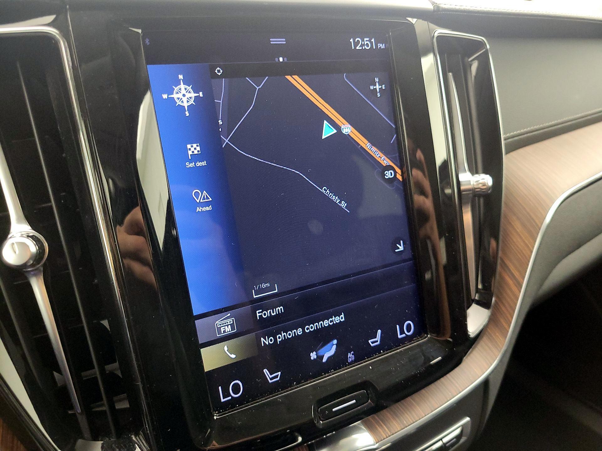 Thumbnail: 2020 Volvo XC60 - 14