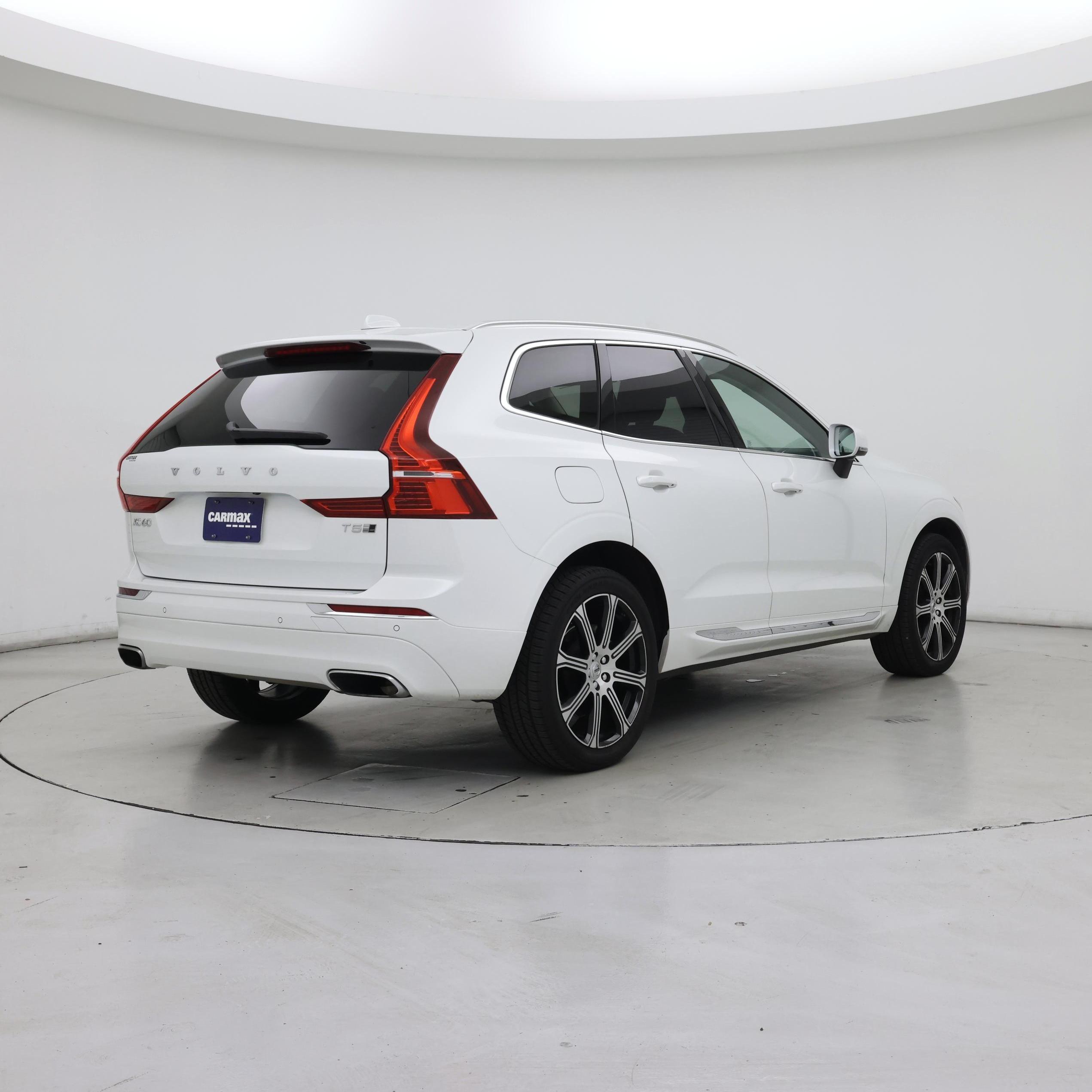 Thumbnail: 2020 Volvo XC60 - 8