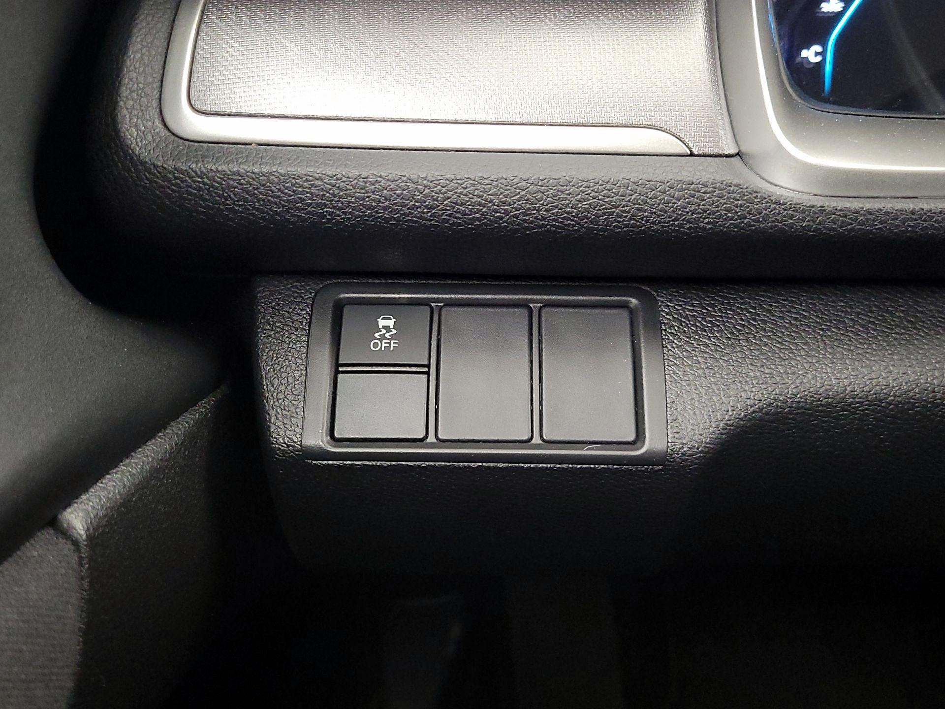 Thumbnail: 2017 Honda Civic - 13