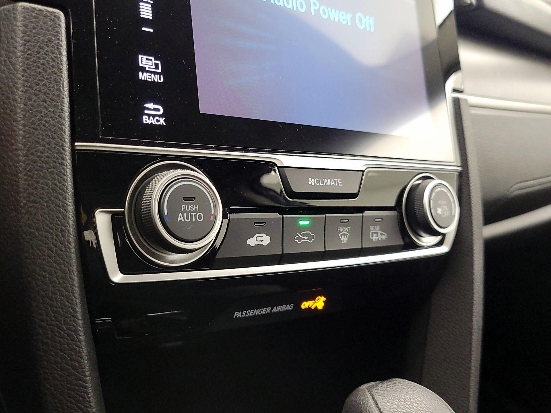 Thumbnail: 2017 Honda Civic - 16