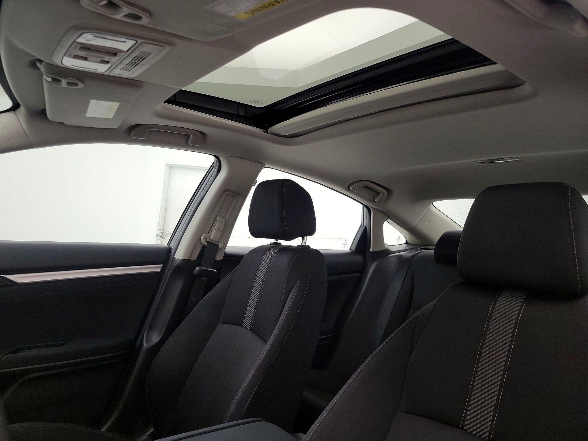 Thumbnail: 2017 Honda Civic - 18