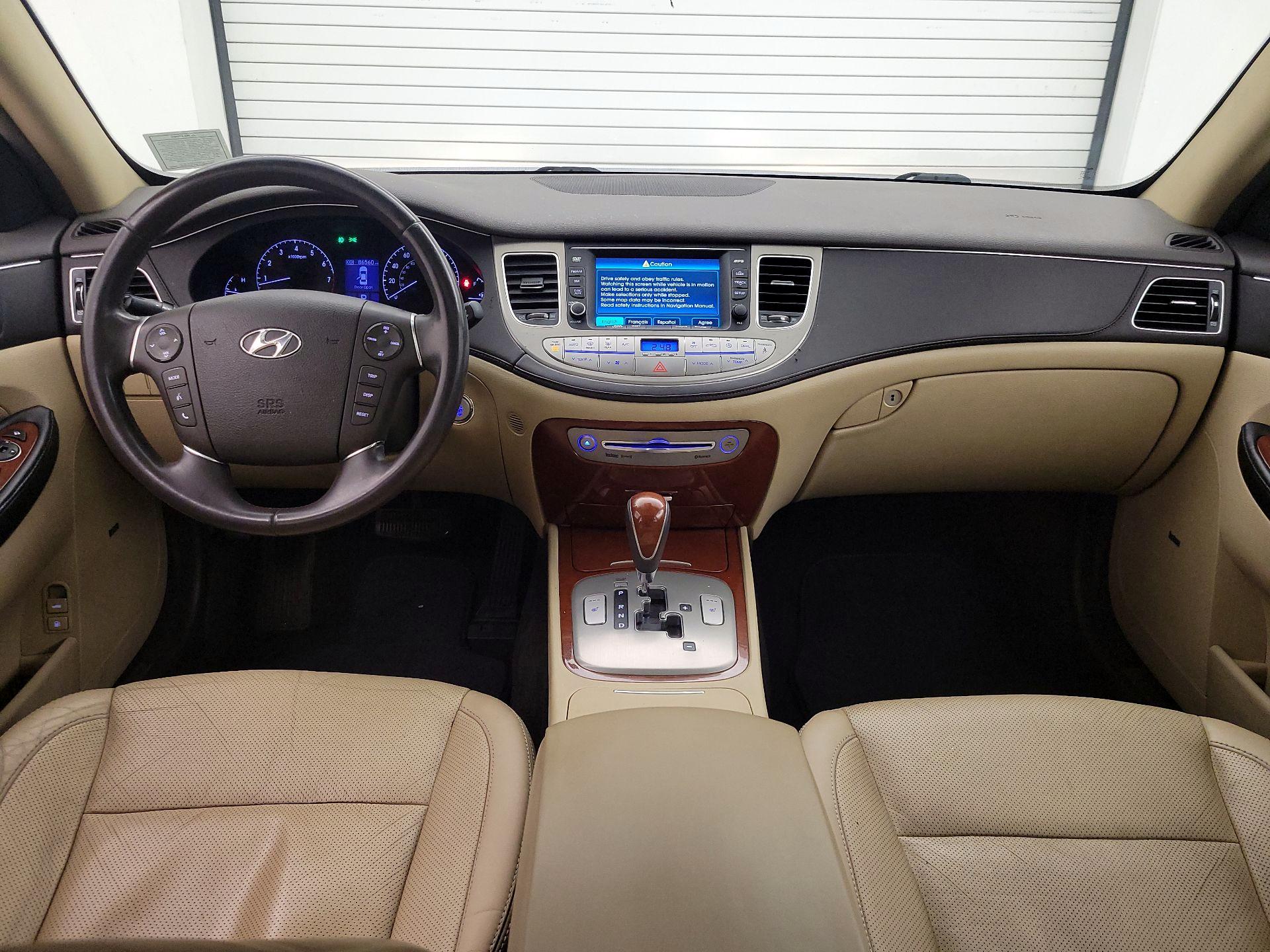 Thumbnail: 2014 Hyundai Genesis - 9