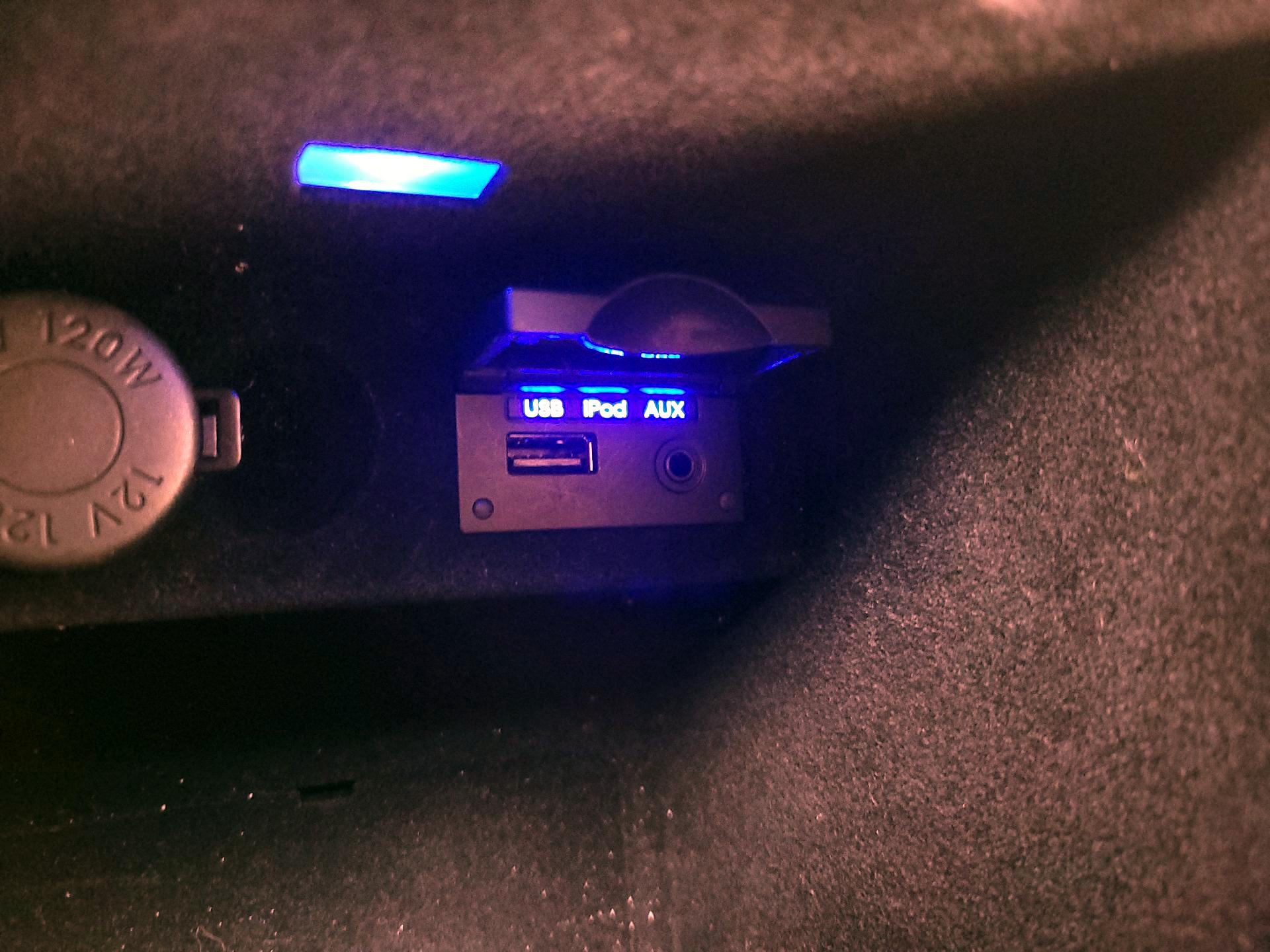 Thumbnail: 2014 Hyundai Genesis - 19