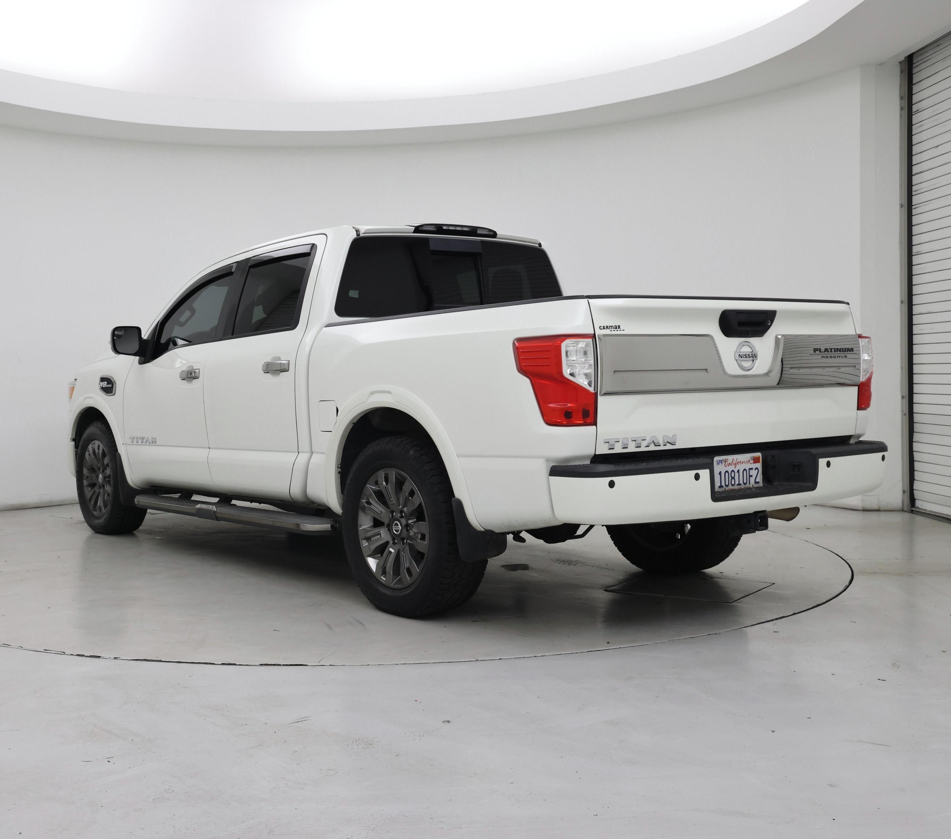 Thumbnail: 2017 Nissan Titan - 2