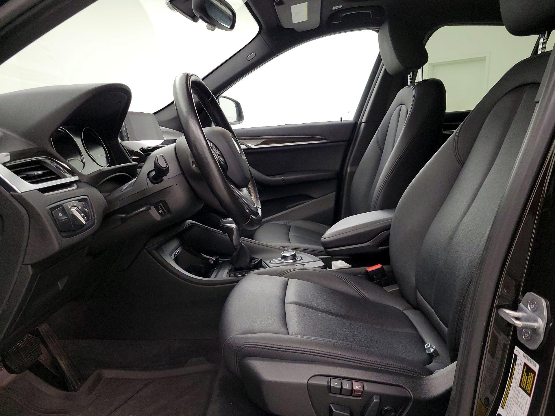 Thumbnail: 2018 BMW X1 - 11