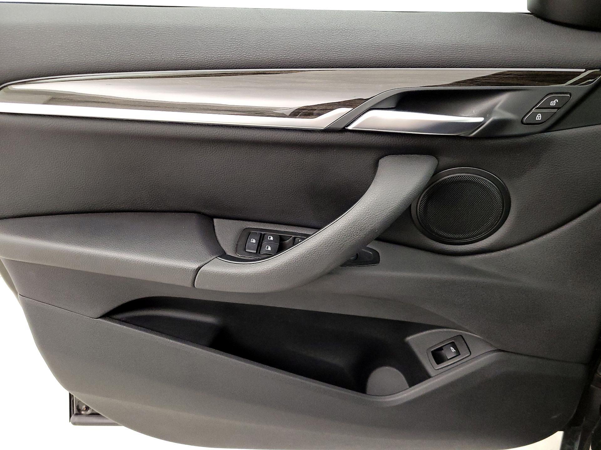 Thumbnail: 2018 BMW X1 - 12