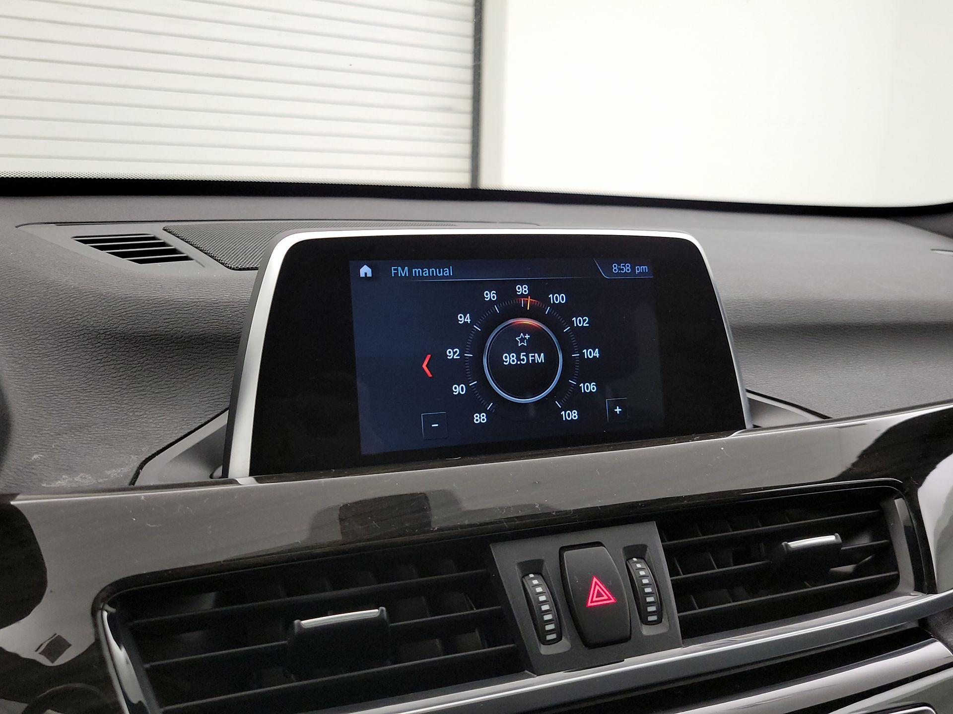 Thumbnail: 2018 BMW X1 - 16