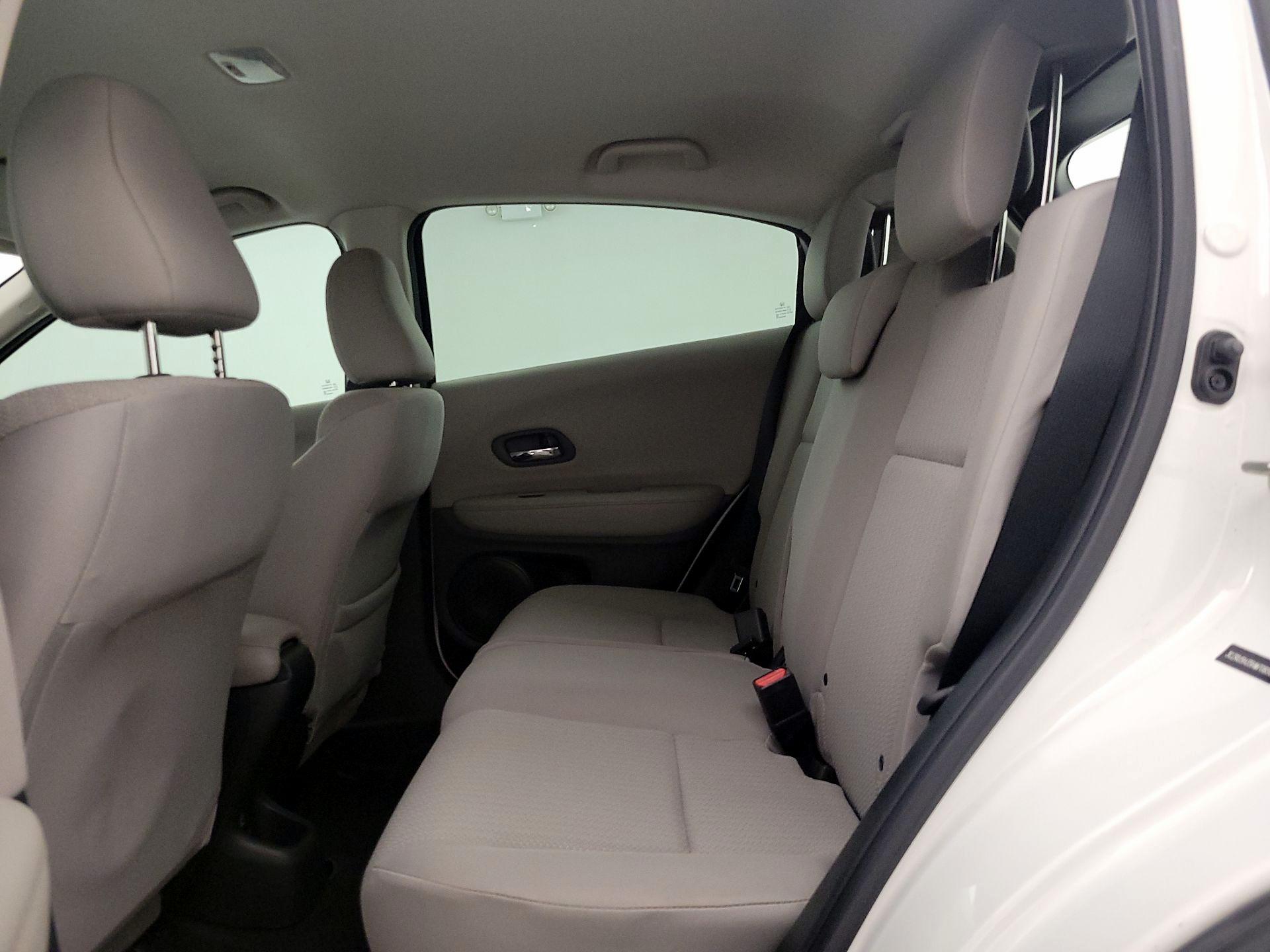 Thumbnail: 2017 Honda HR-V - 18