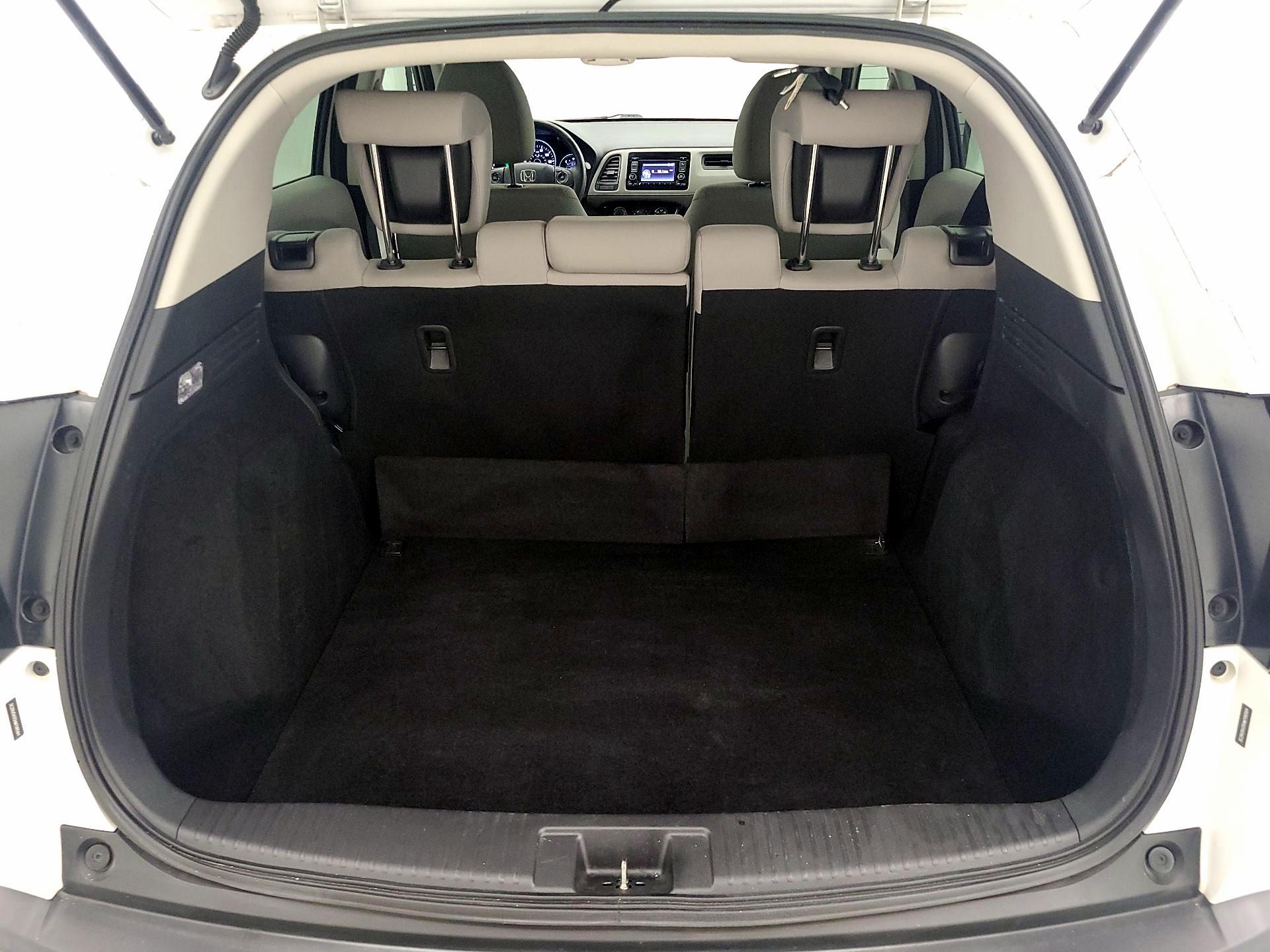 Thumbnail: 2017 Honda HR-V - 19