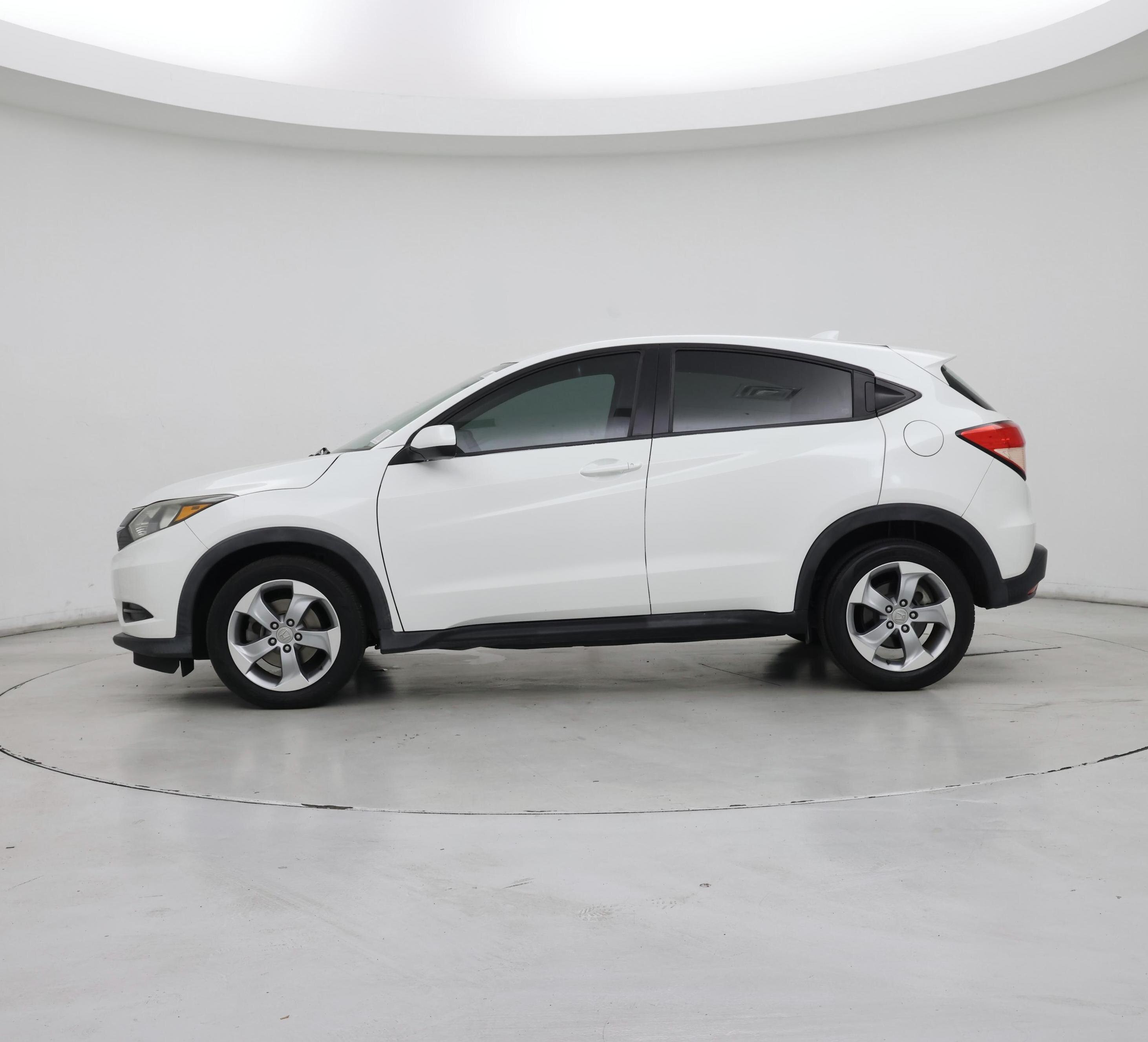 Thumbnail: 2017 Honda HR-V - 3