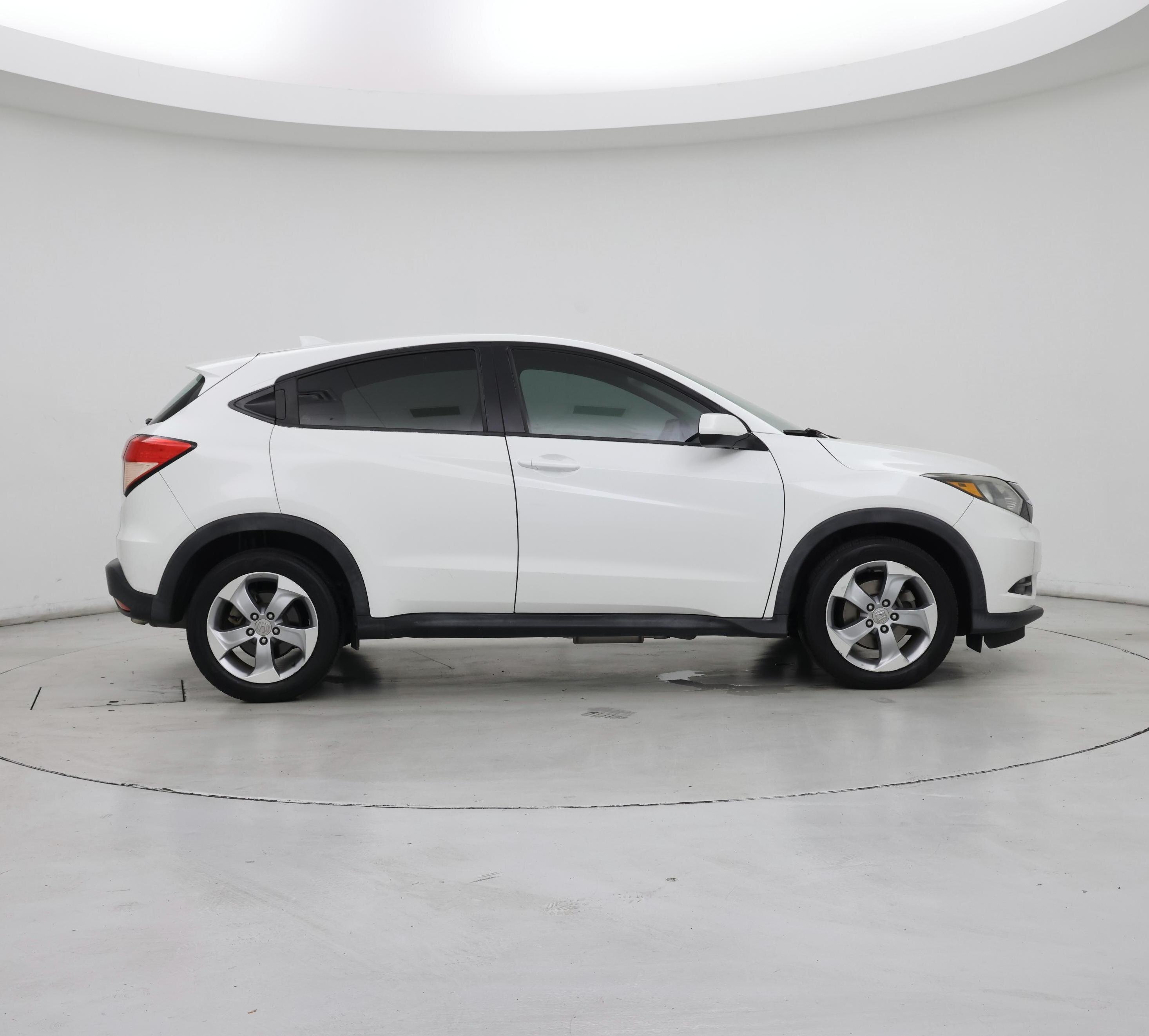 Thumbnail: 2017 Honda HR-V - 7