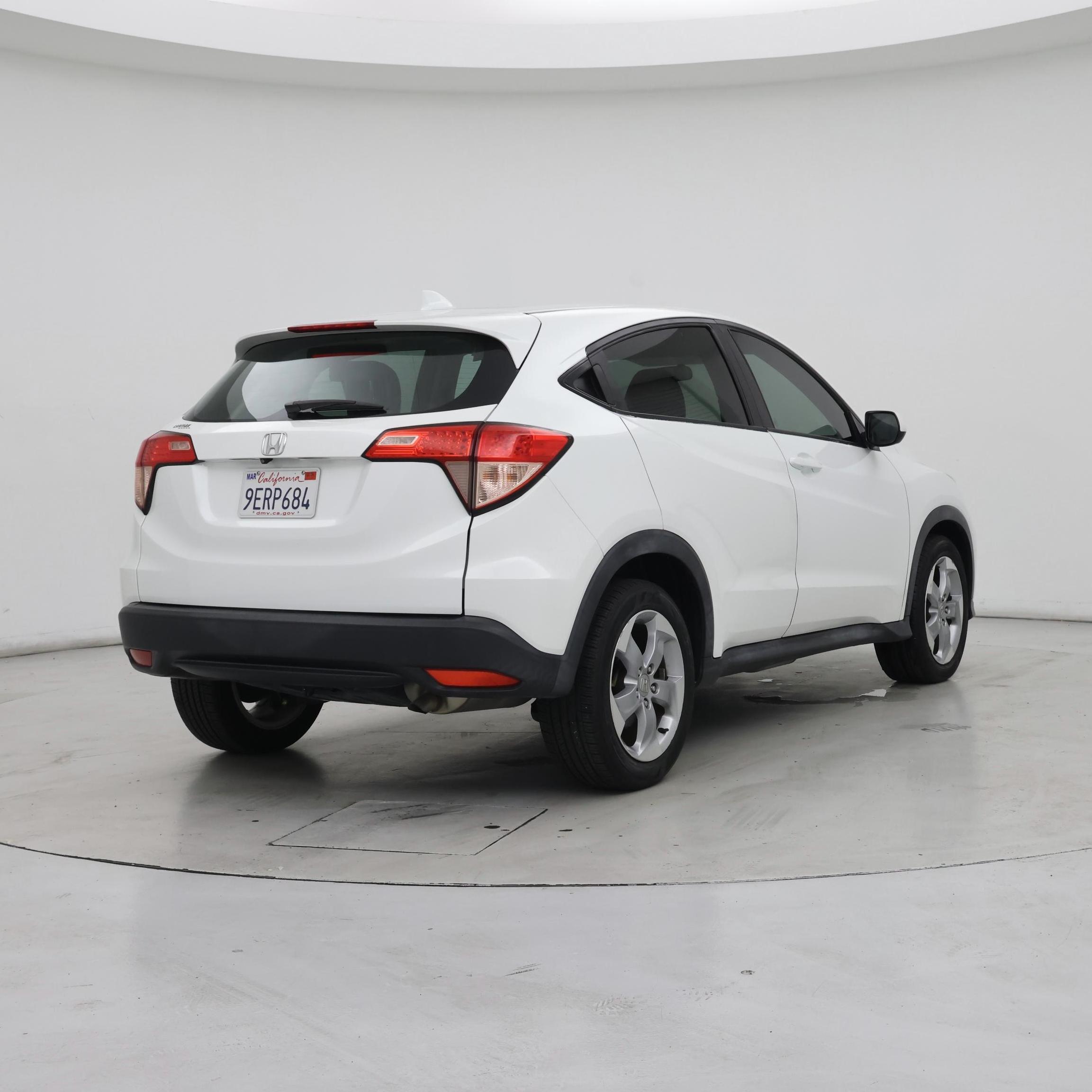 Thumbnail: 2017 Honda HR-V - 8