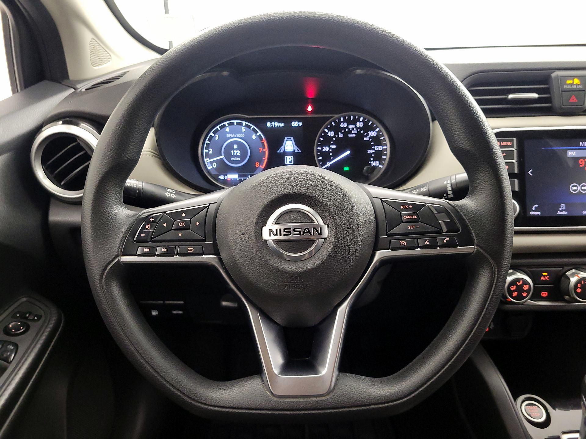 Thumbnail: 2020 Nissan Versa - 10