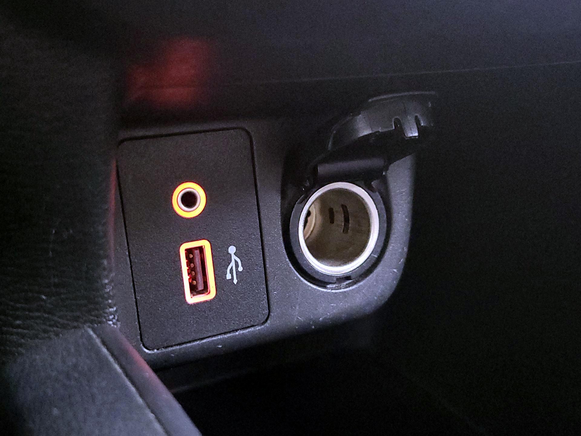 Thumbnail: 2020 Nissan Versa - 17