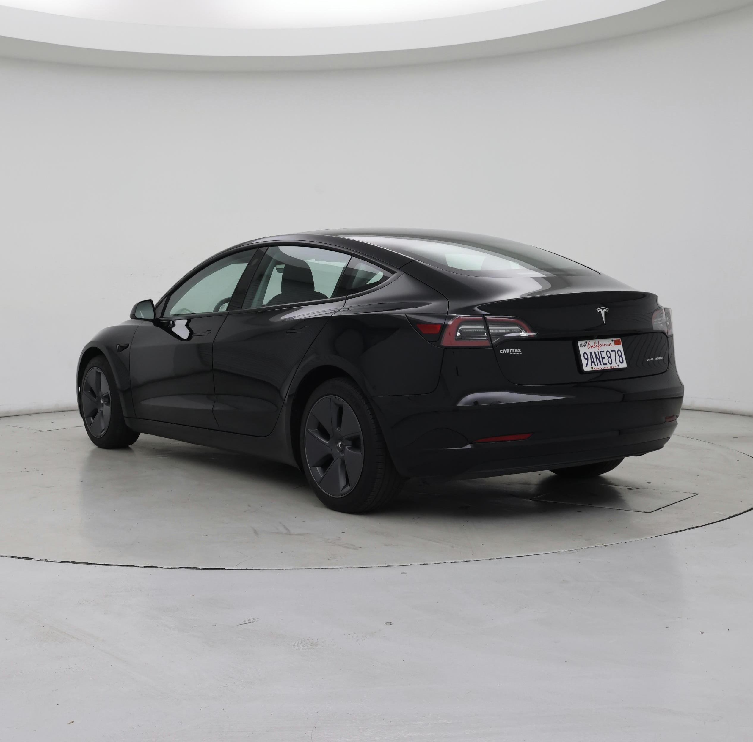 Thumbnail: 2022 Tesla Model 3 - 2