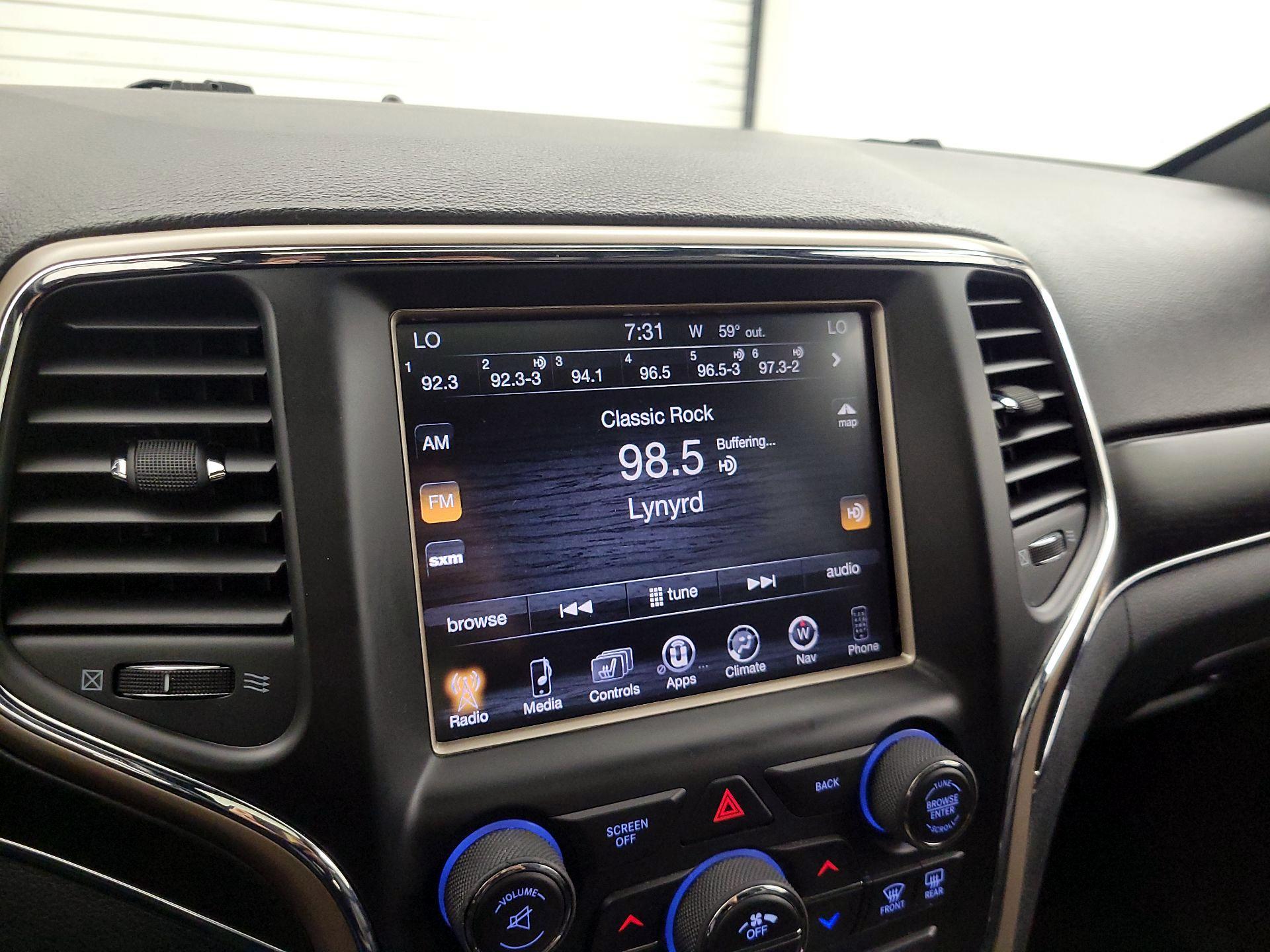 Thumbnail: 2014 Jeep Grand Cherokee - 16