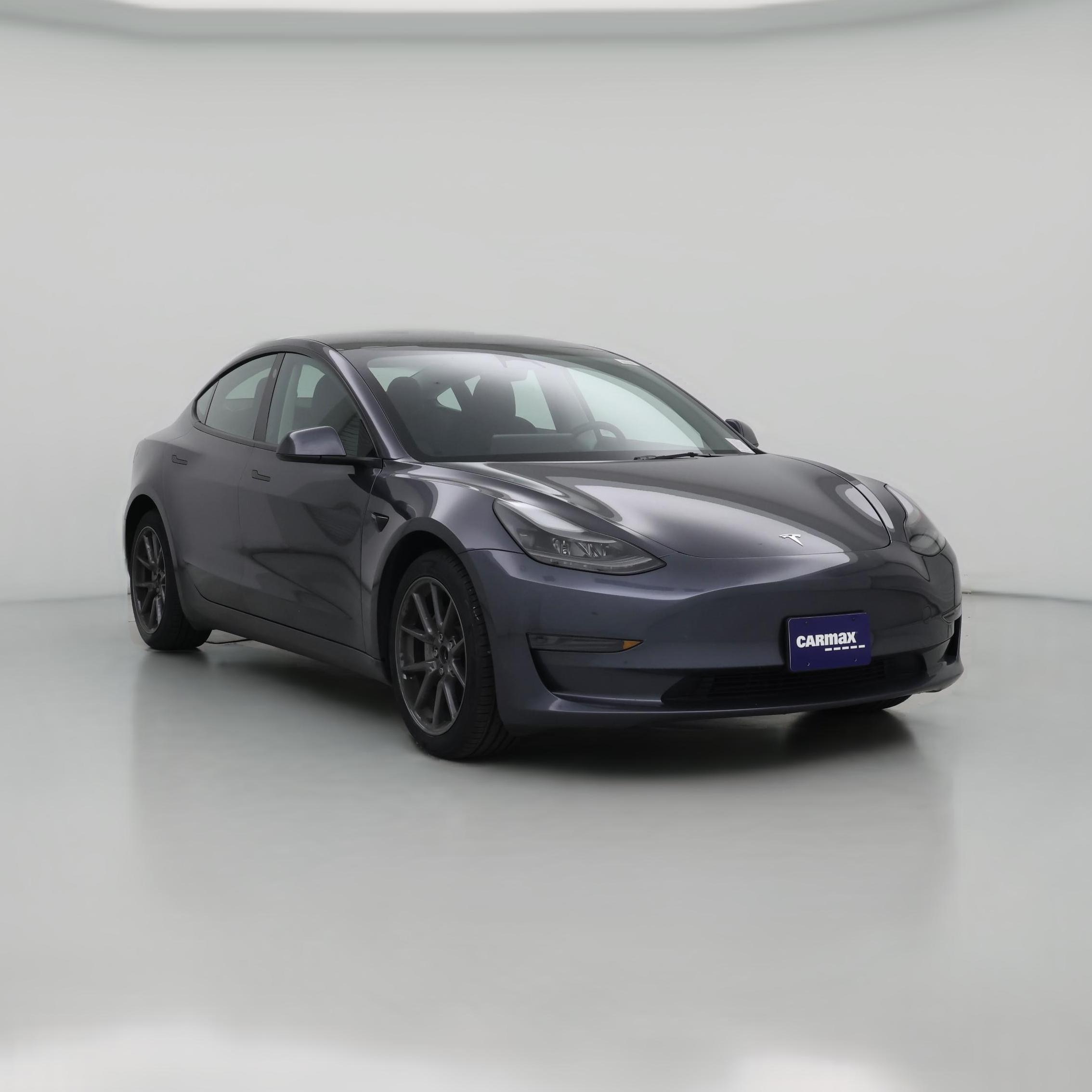 Thumbnail: 2023 Tesla Model 3 - 1